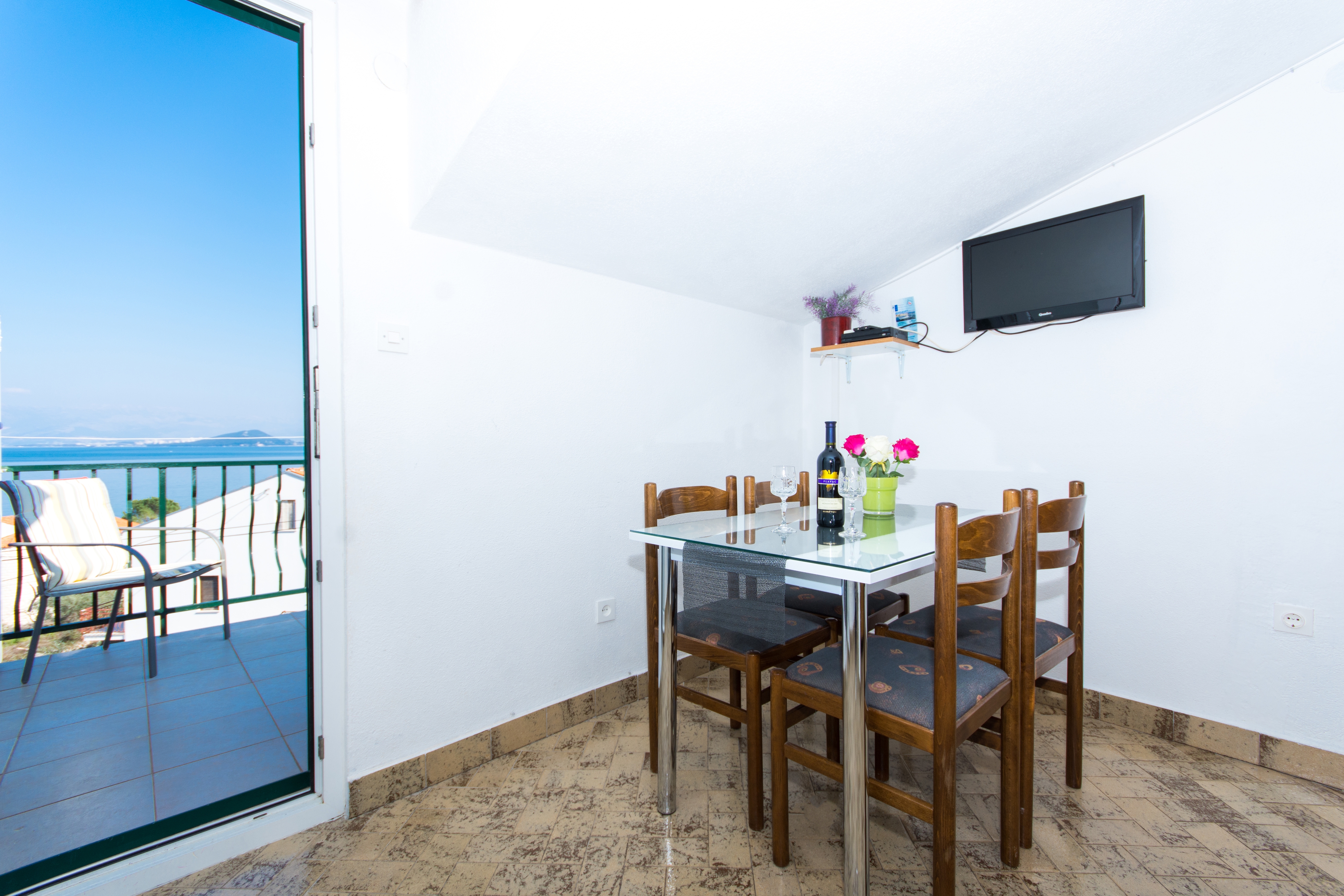 Two bedroom apartment with terrace and sea view Slatine, Čiovo (A-1126-c)