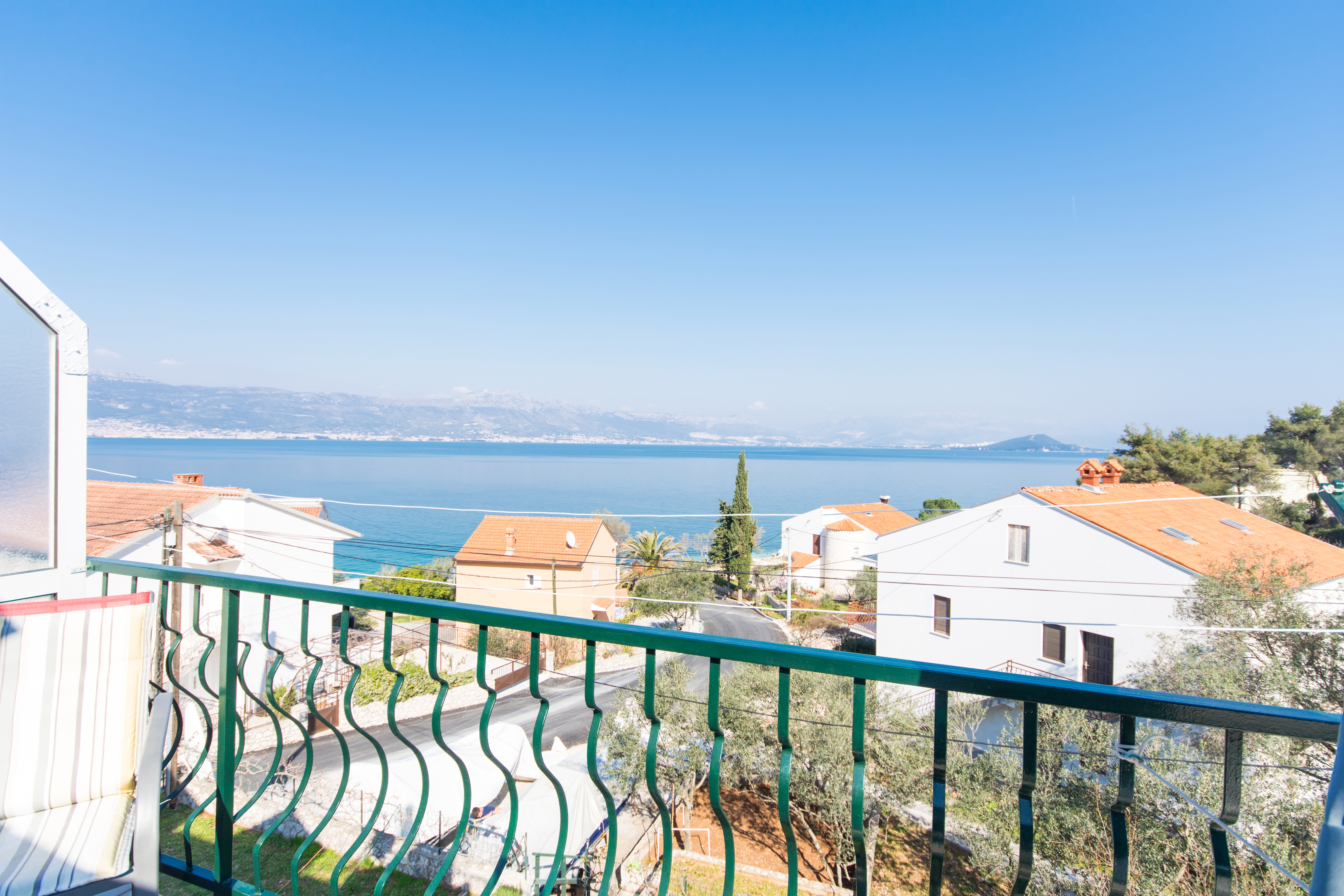 Two bedroom apartment with terrace and sea view Slatine, Čiovo  A-c