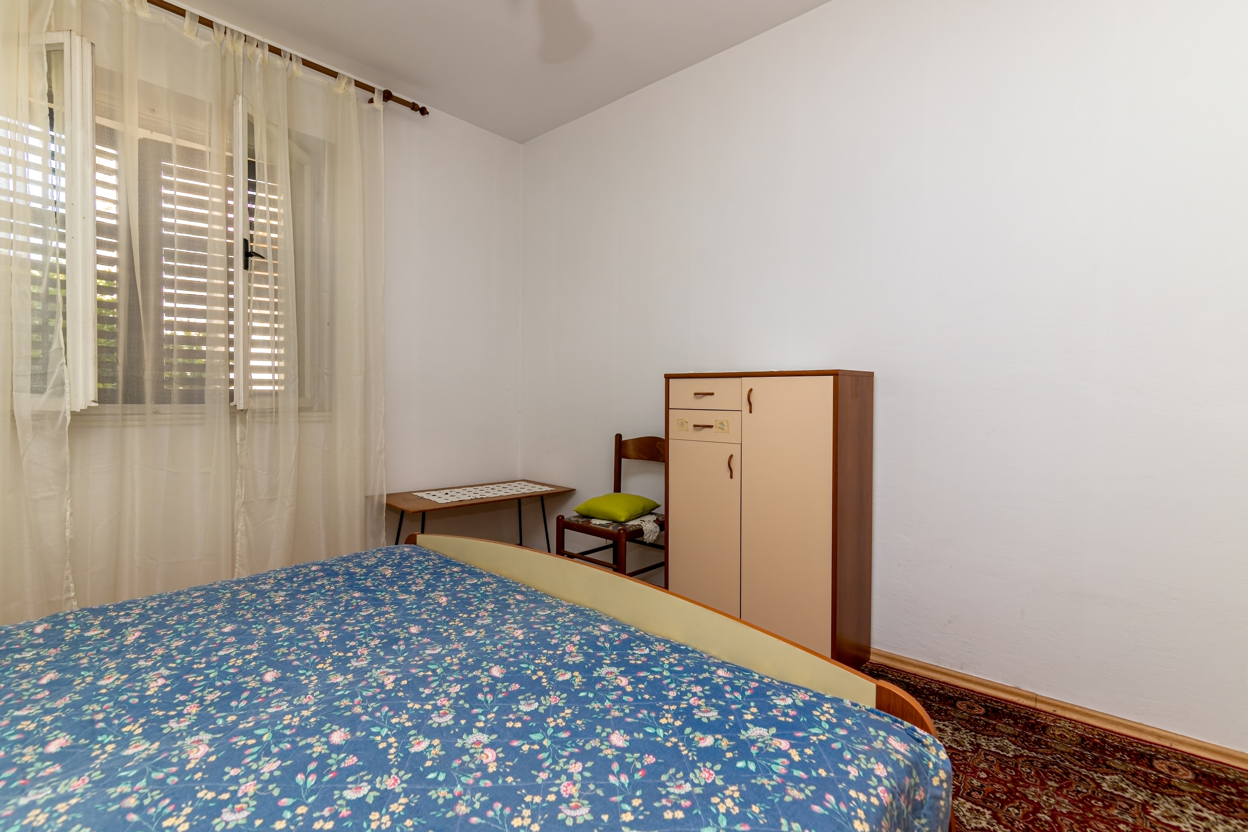 Two bedroom apartment with terrace Supetar, Brač  A-a