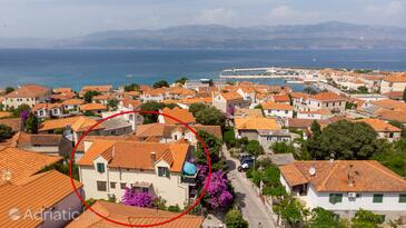 Property Supetar, Brač, Property 11278 - Apartments with pebble beach.