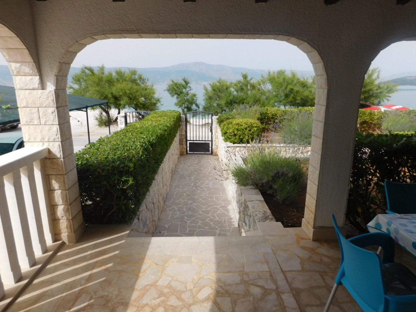 One bedroom apartment near beach Slatine, Čiovo (A-1128-a) One bedroom apartment near beach Slatine, Čiovo (A-1128-a)