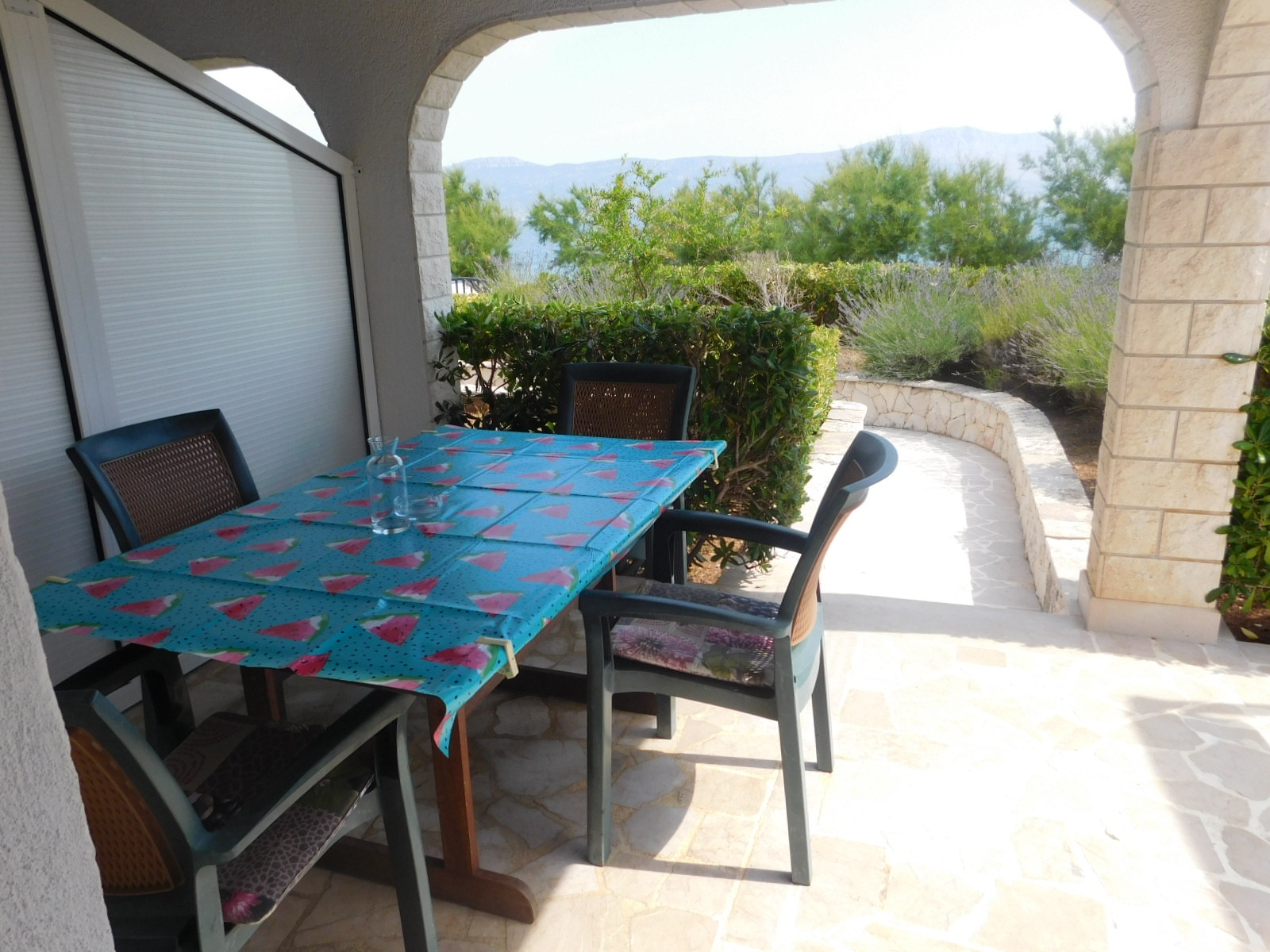 Two bedroom apartment near beach Slatine, Čiovo (A-1128-b)