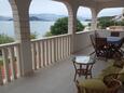 Terrace Slatine, Terrace in the apartment, with a sea view and WiFi.