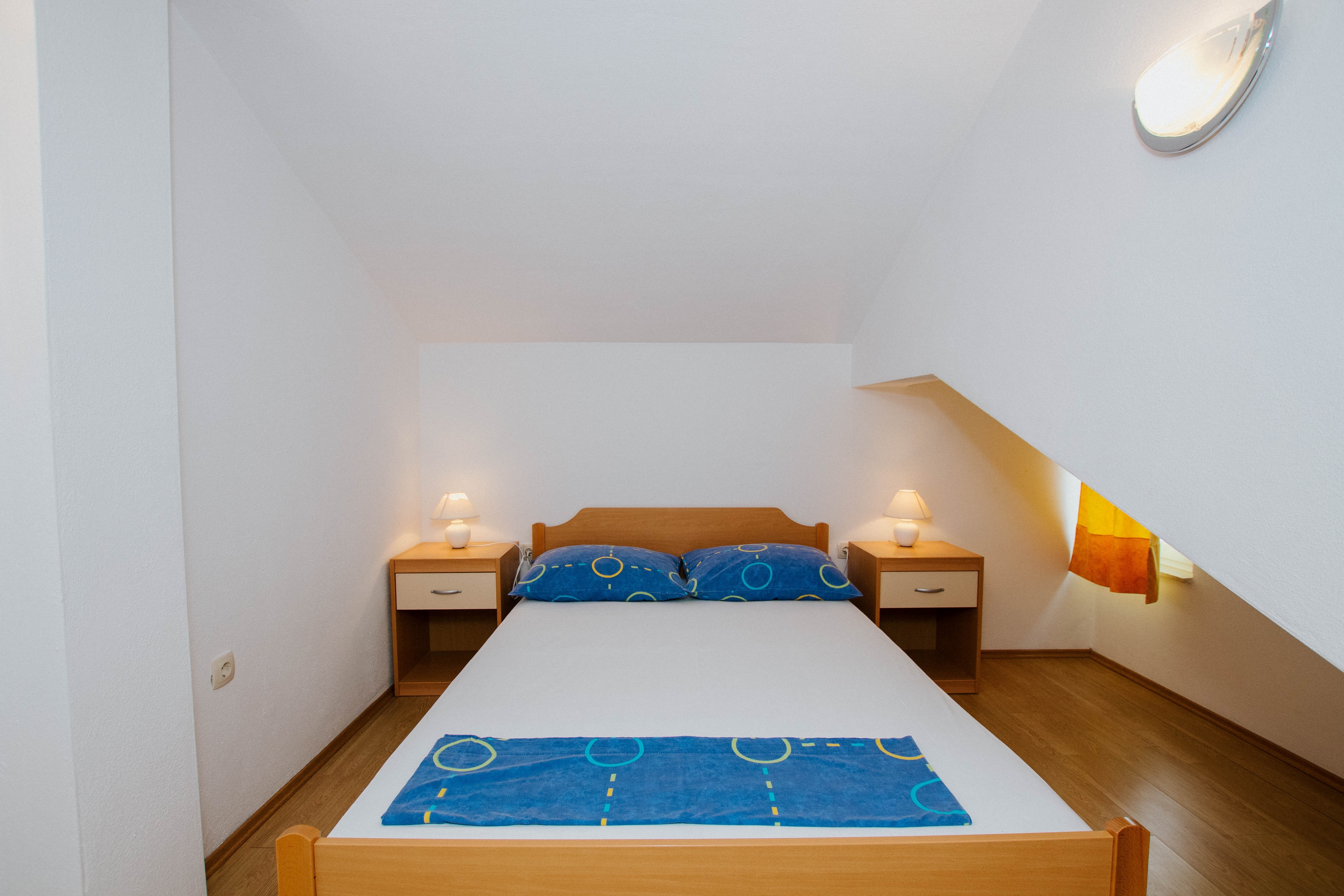 Three bedroom apartment with balcony and sea view Mastrinka, Čiovo  A-b
