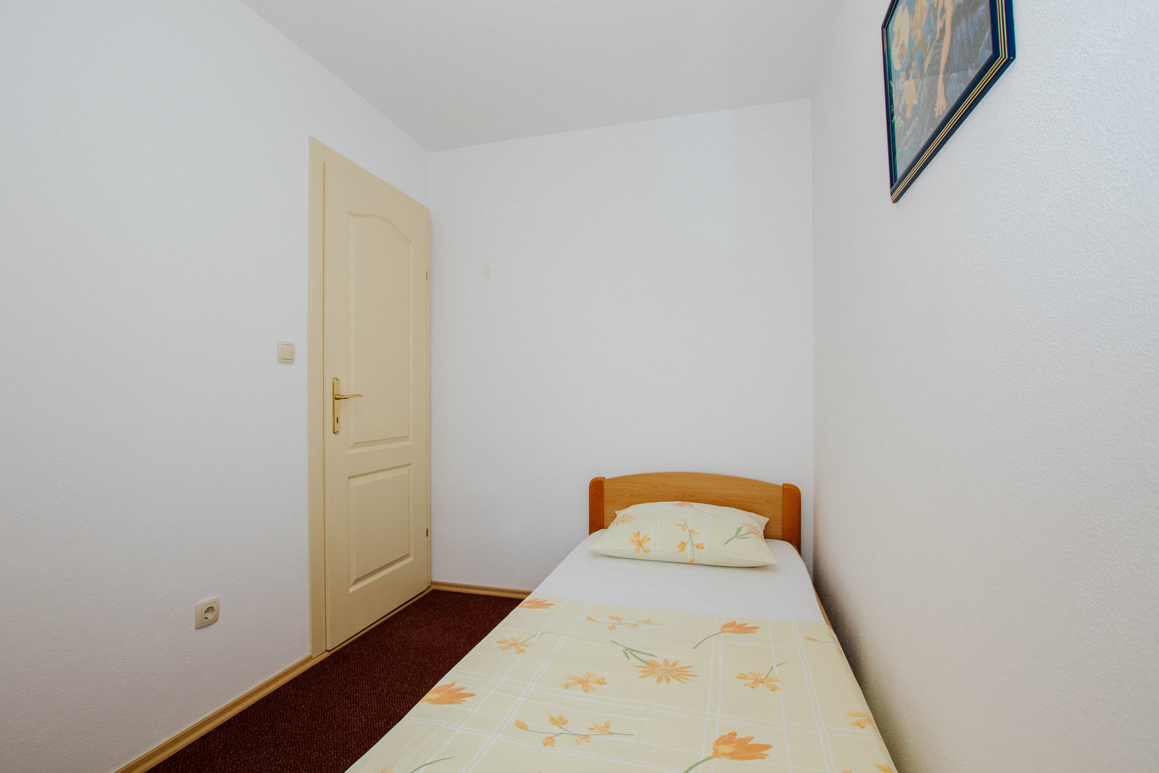 Three bedroom apartment with balcony and sea view Mastrinka, Čiovo  A-b