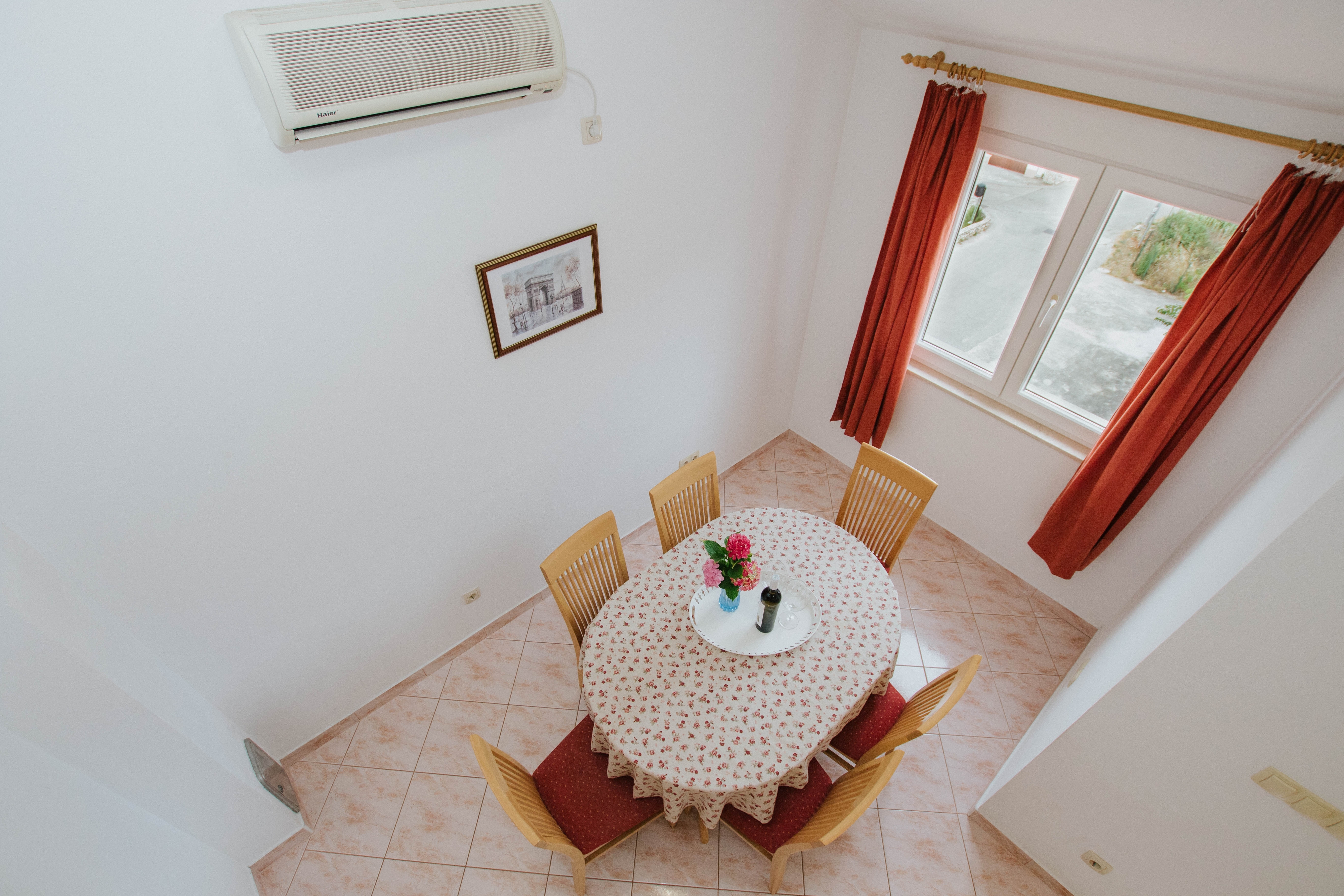 Three bedroom apartment with balcony and sea view Mastrinka, Čiovo  A-b