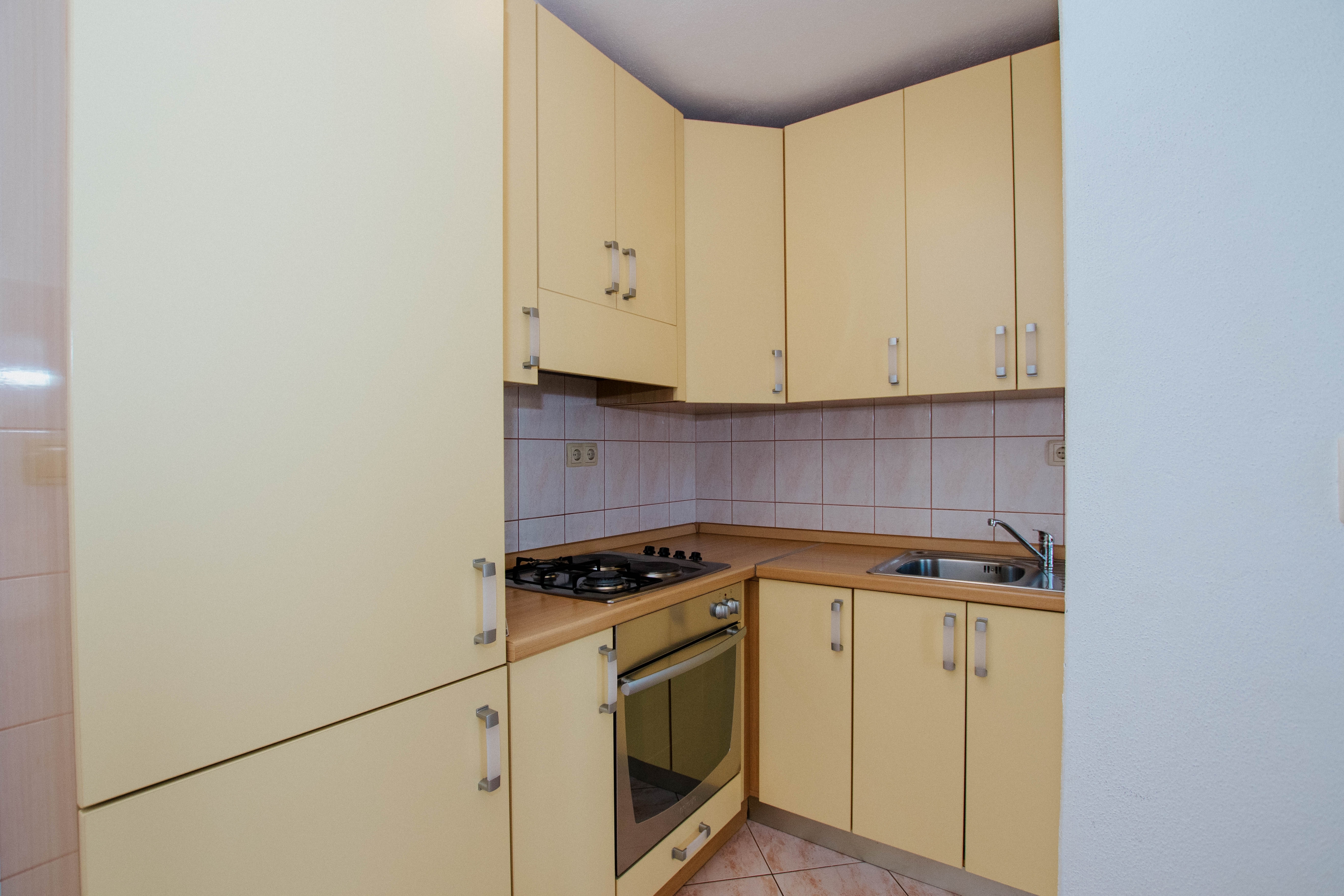 Three bedroom apartment with balcony and sea view Mastrinka, Čiovo  A-b