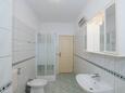 Ванная комната Mastrinka, Ванная комната в размещении типа apartment, WiFi.