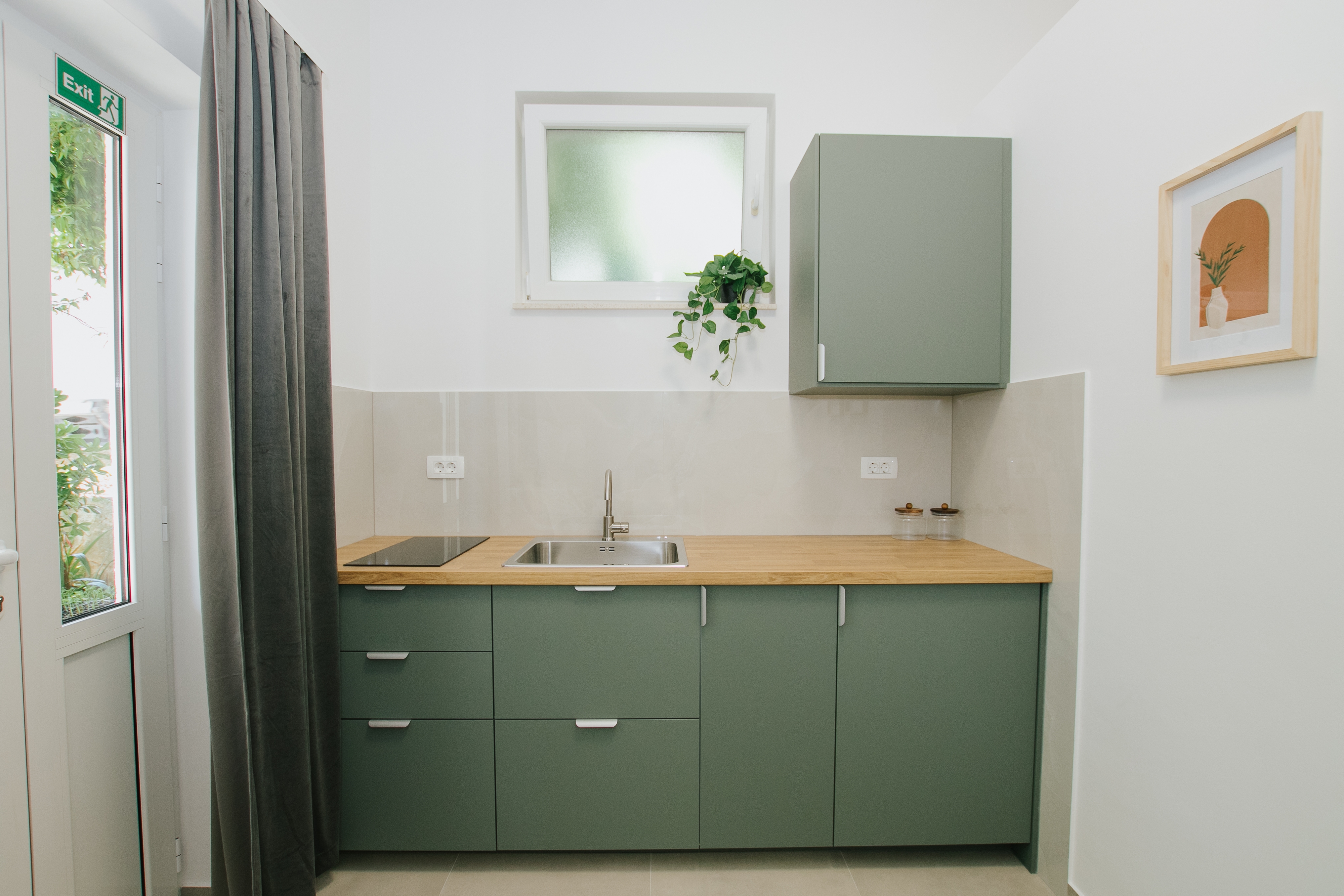 Studio flat with terrace Mastrinka, Čiovo  AS-a