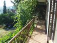 Shared balcony Jelsa, Shared balcony in the room.