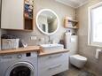 Ванная комната Splitska, Ванная комната в размещении типа apartment, WiFi.
