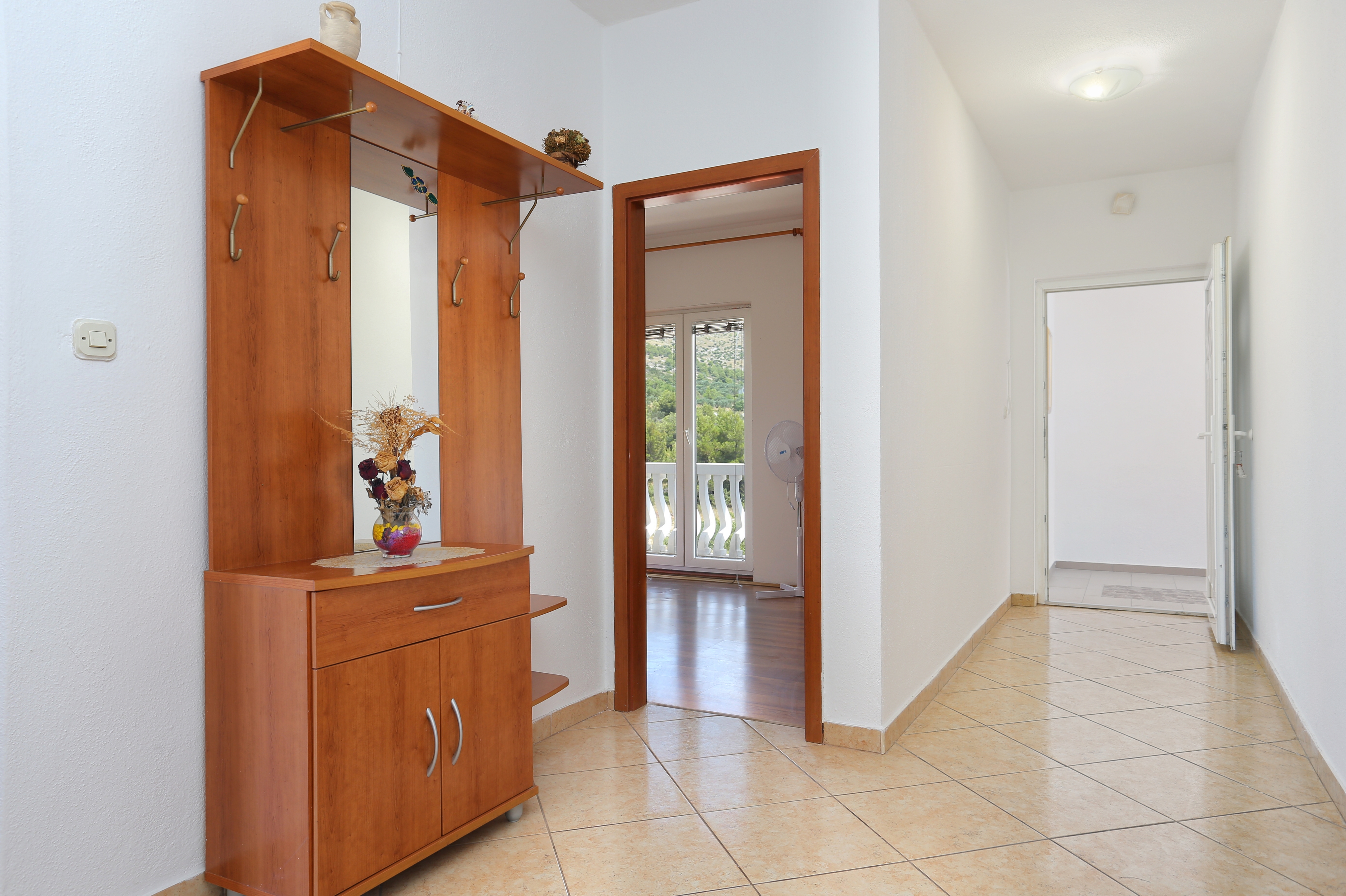 Three bedroom apartment with terrace Grebaštica, Šibenik  A-a