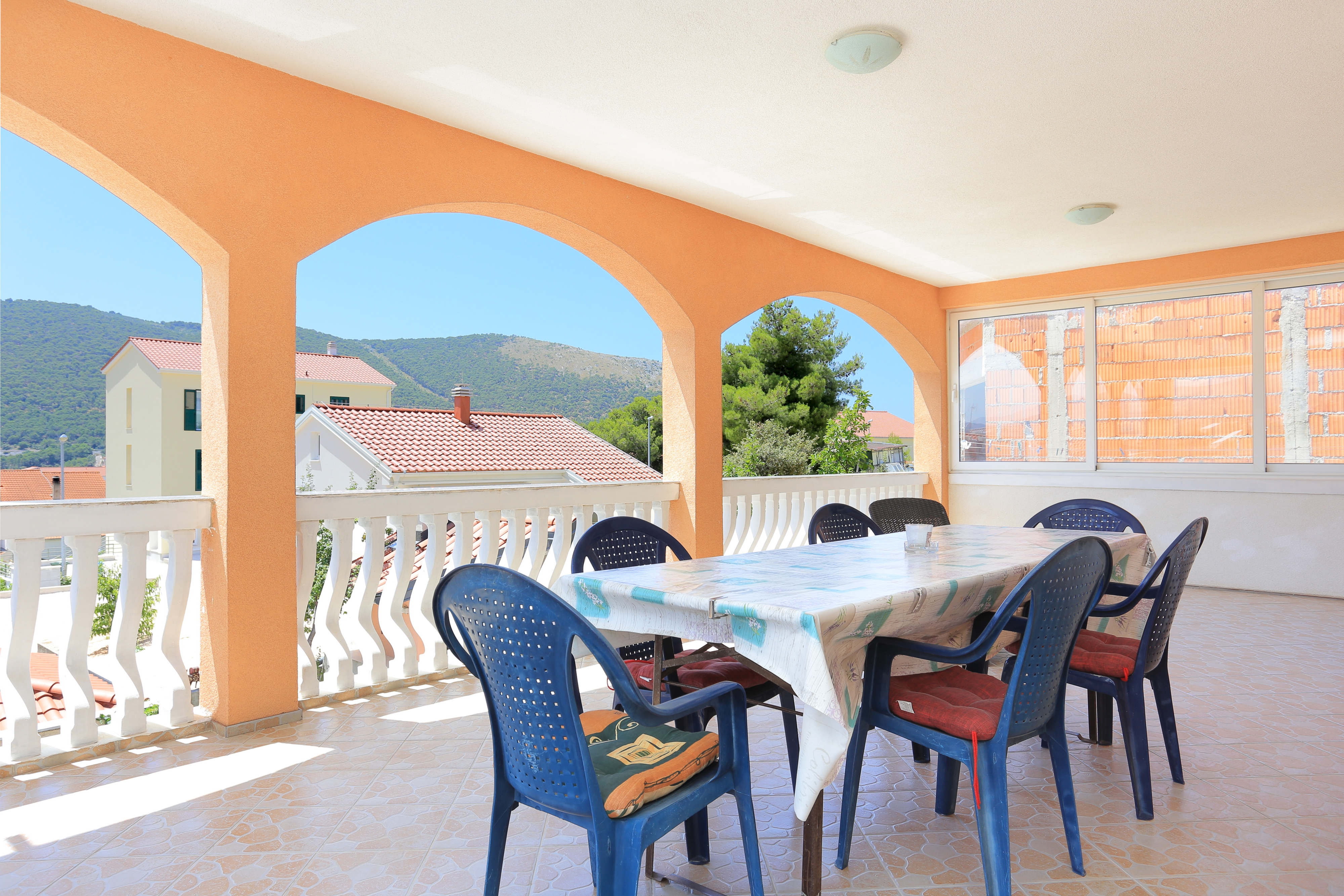 Three bedroom apartment with terrace Grebaštica, Šibenik  A-a