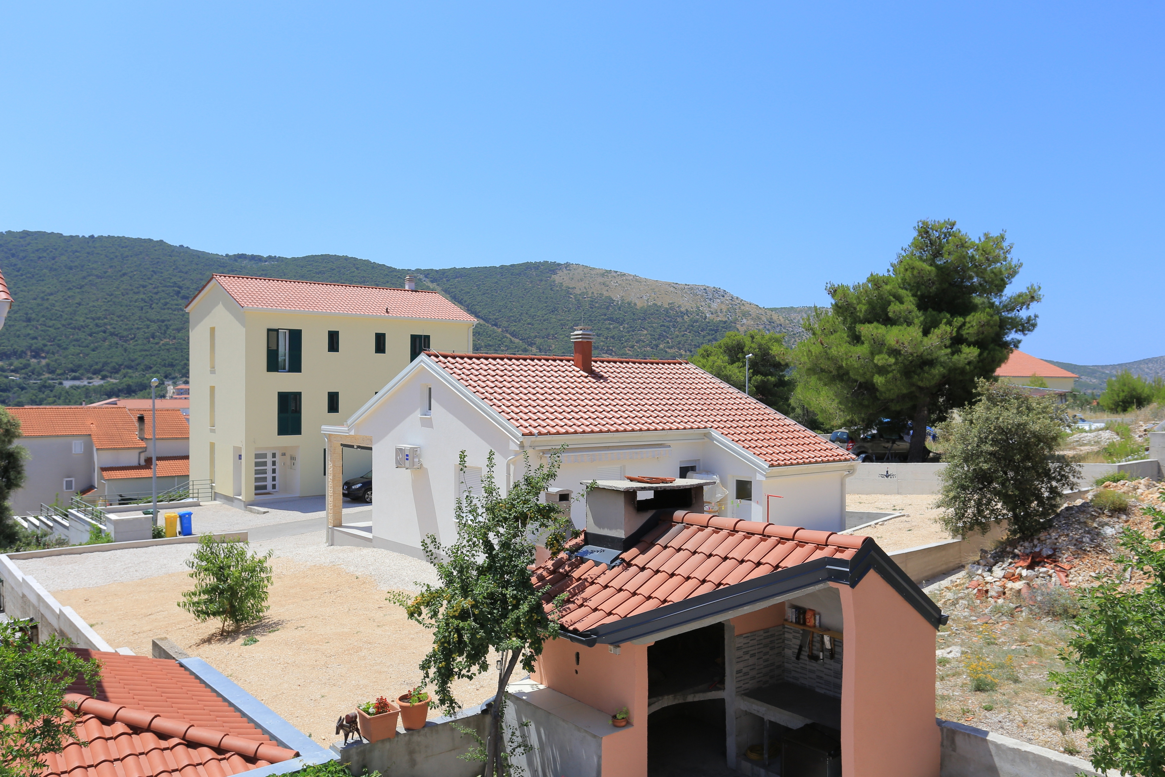 Three bedroom apartment with terrace Grebaštica, Šibenik  A-a