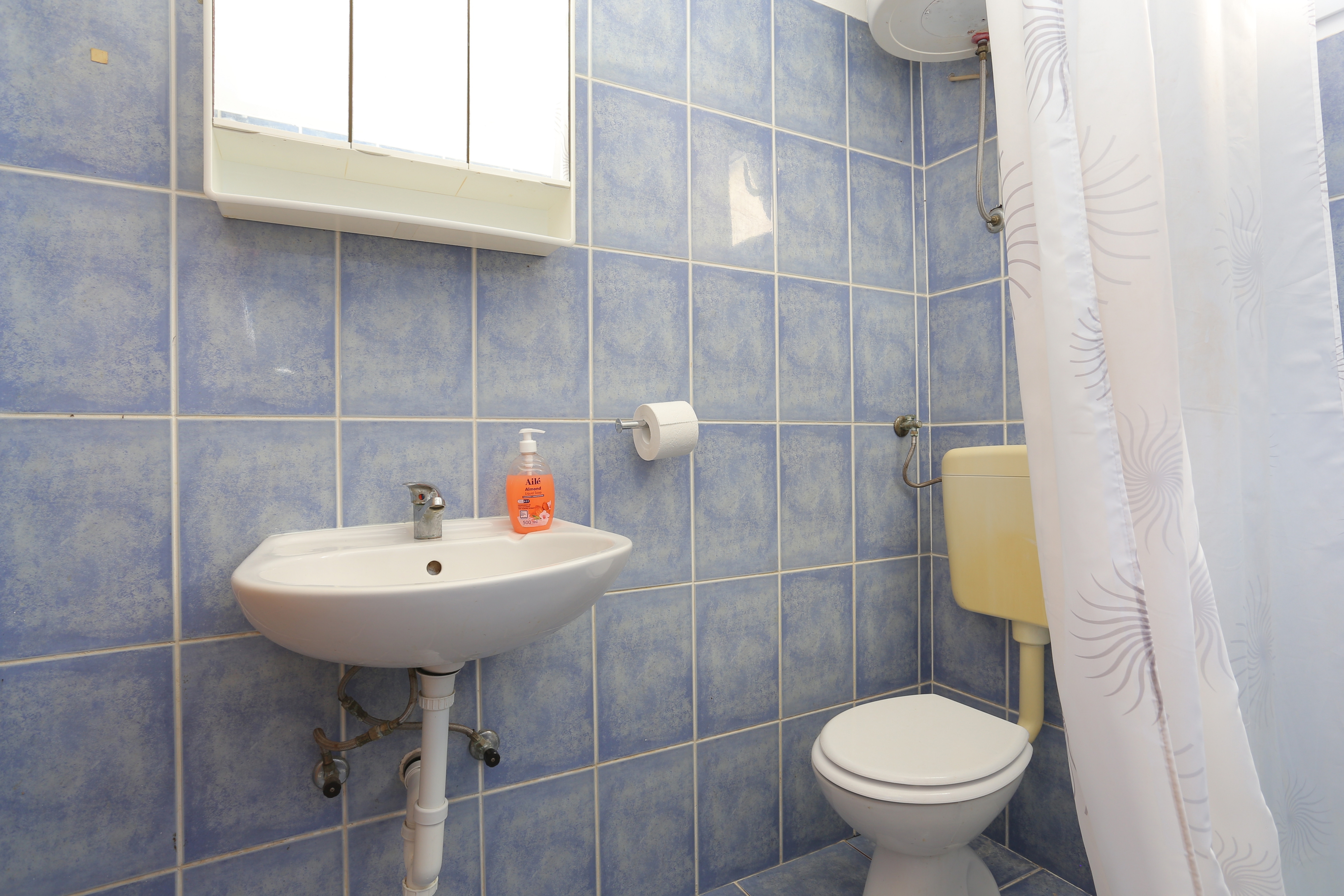 One bedroom apartment with terrace Grebaštica, Šibenik  A-b