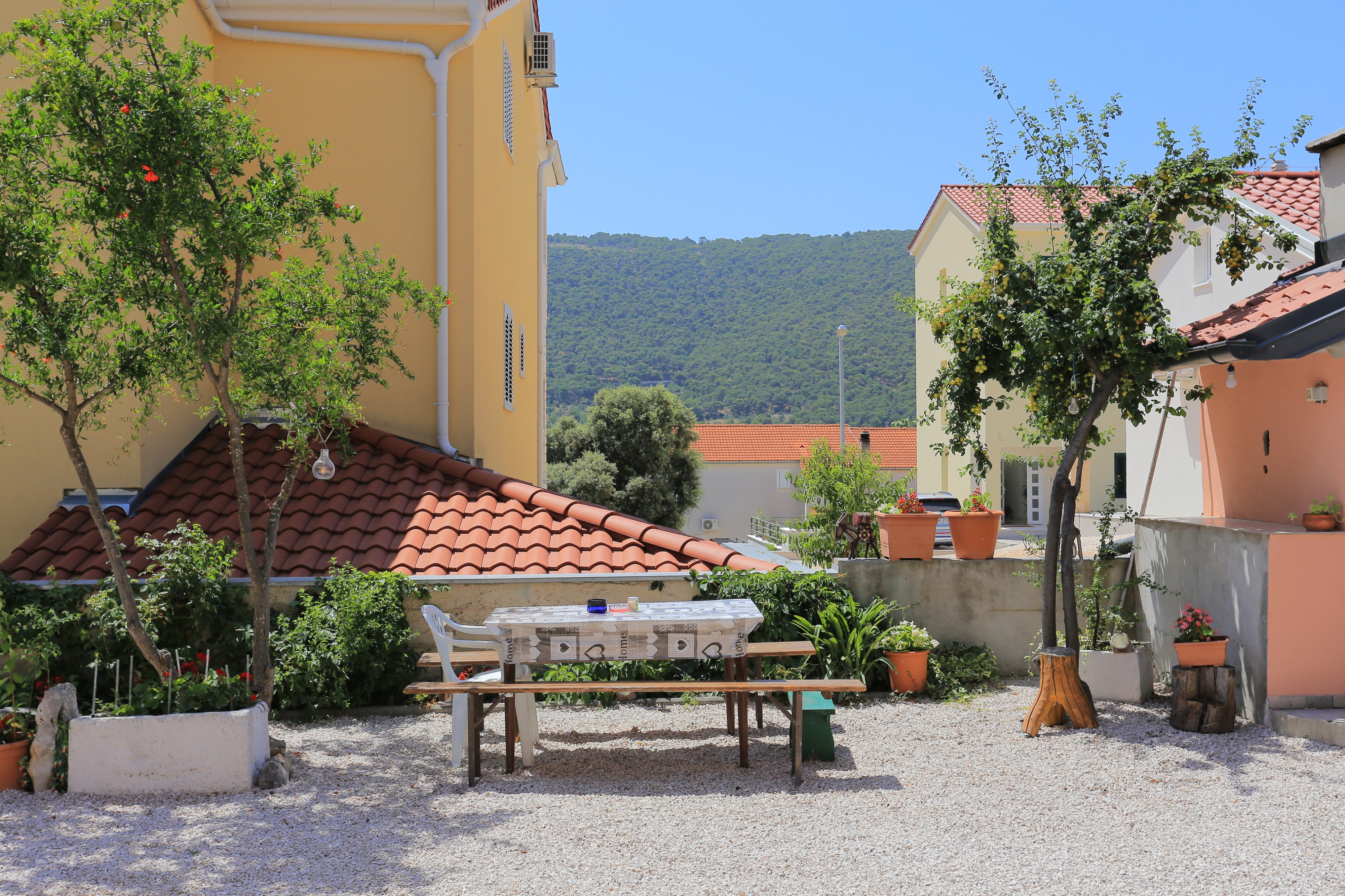 One bedroom apartment with terrace Grebaštica, Šibenik  A-b