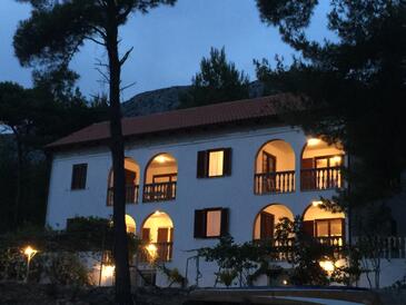 Property Ivan Dolac, Hvar, Property 11308 - Apartments near sea with pebble beach.