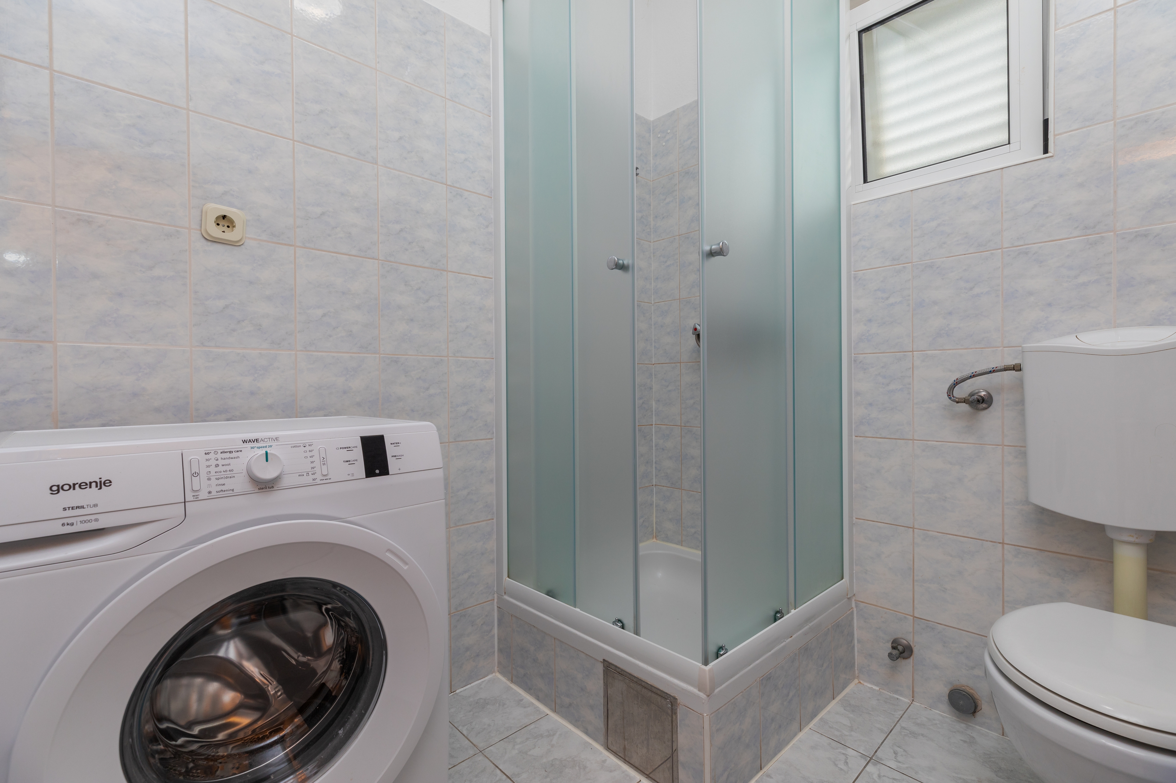 One bedroom apartment with balcony and sea view Marušići, Omiš  A-b