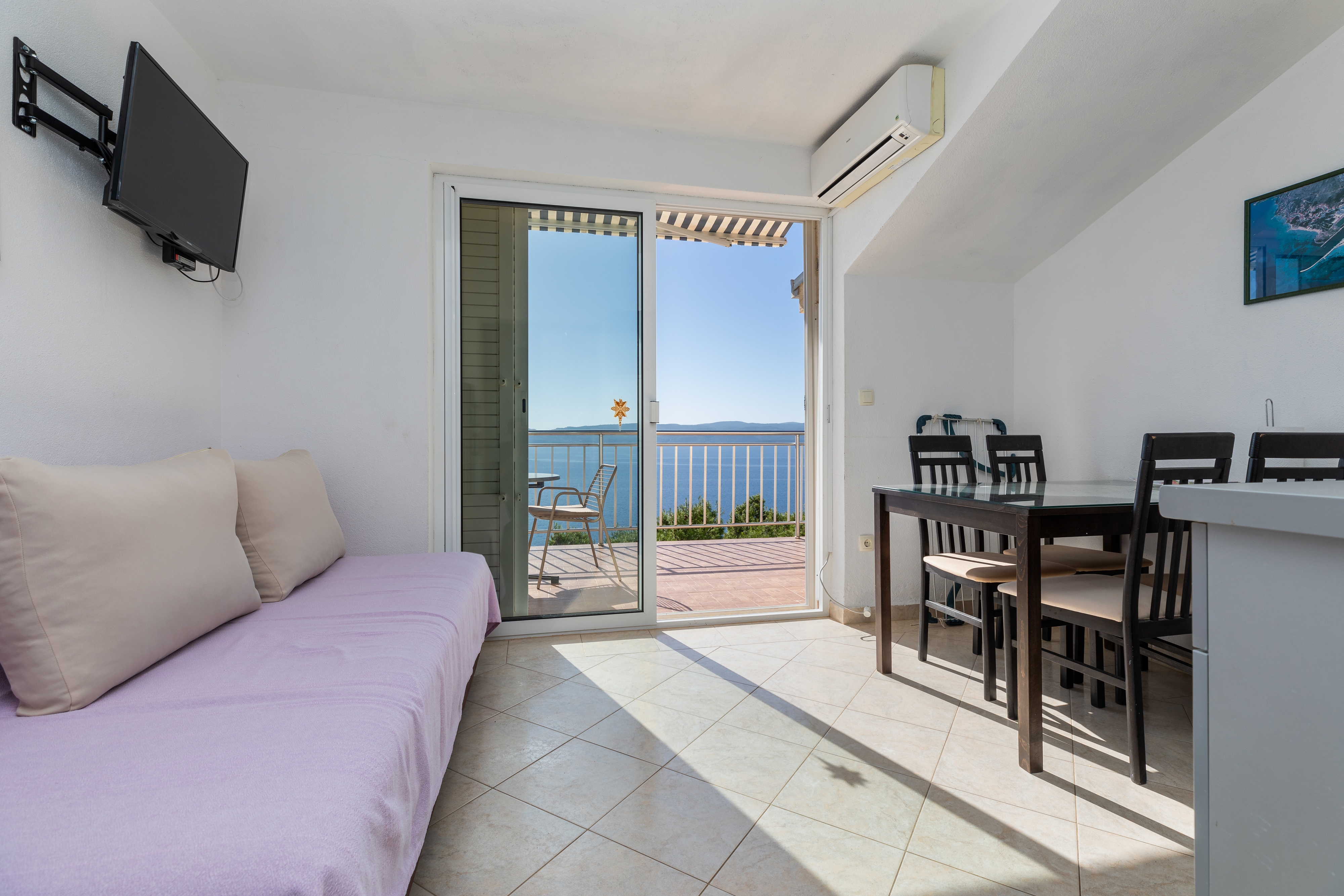 One bedroom apartment with terrace and sea view Marušići, Omiš (A-1131-d)