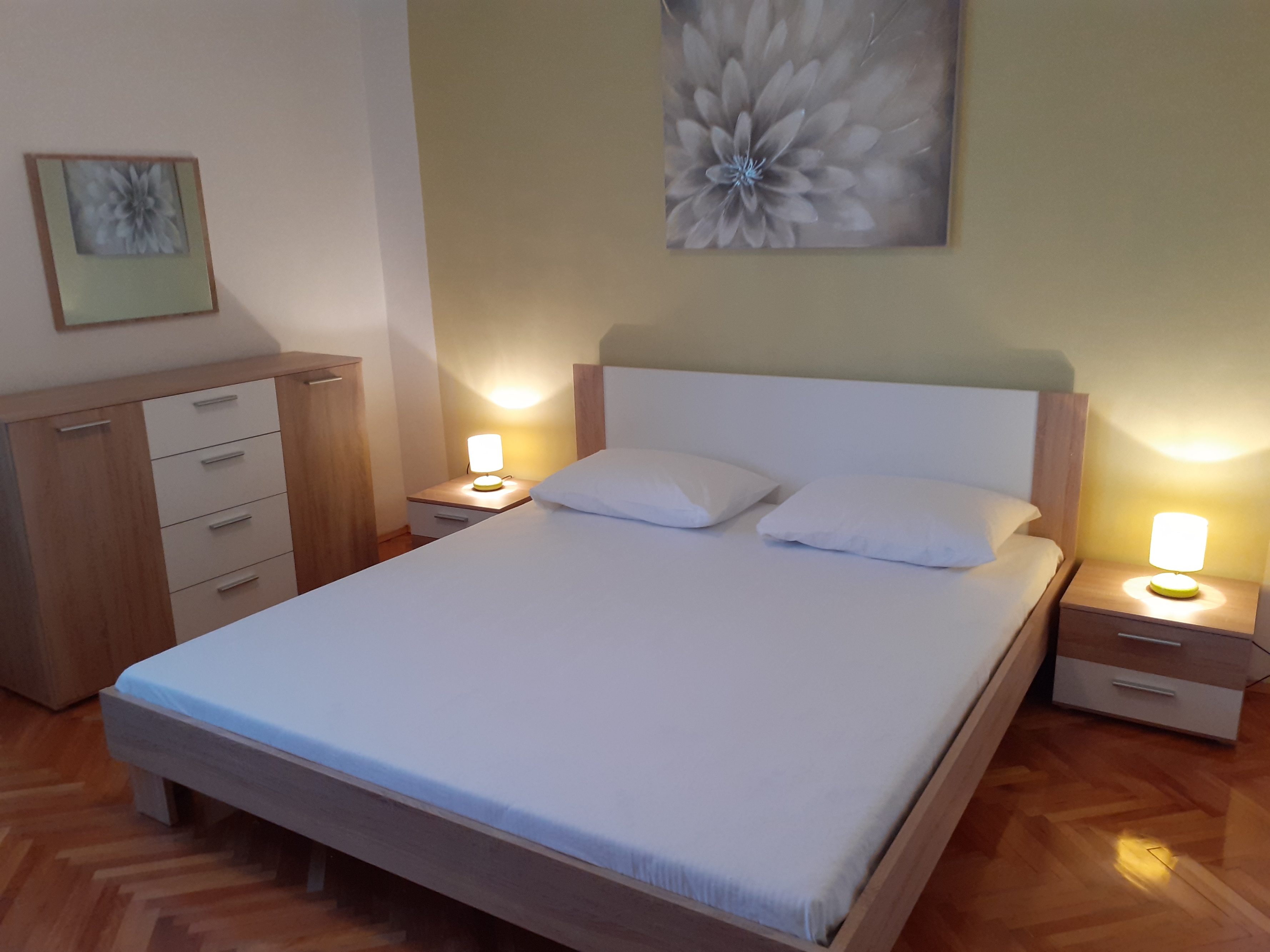 Three bedroom apartment with terrace Arbanija, Čiovo  A-a