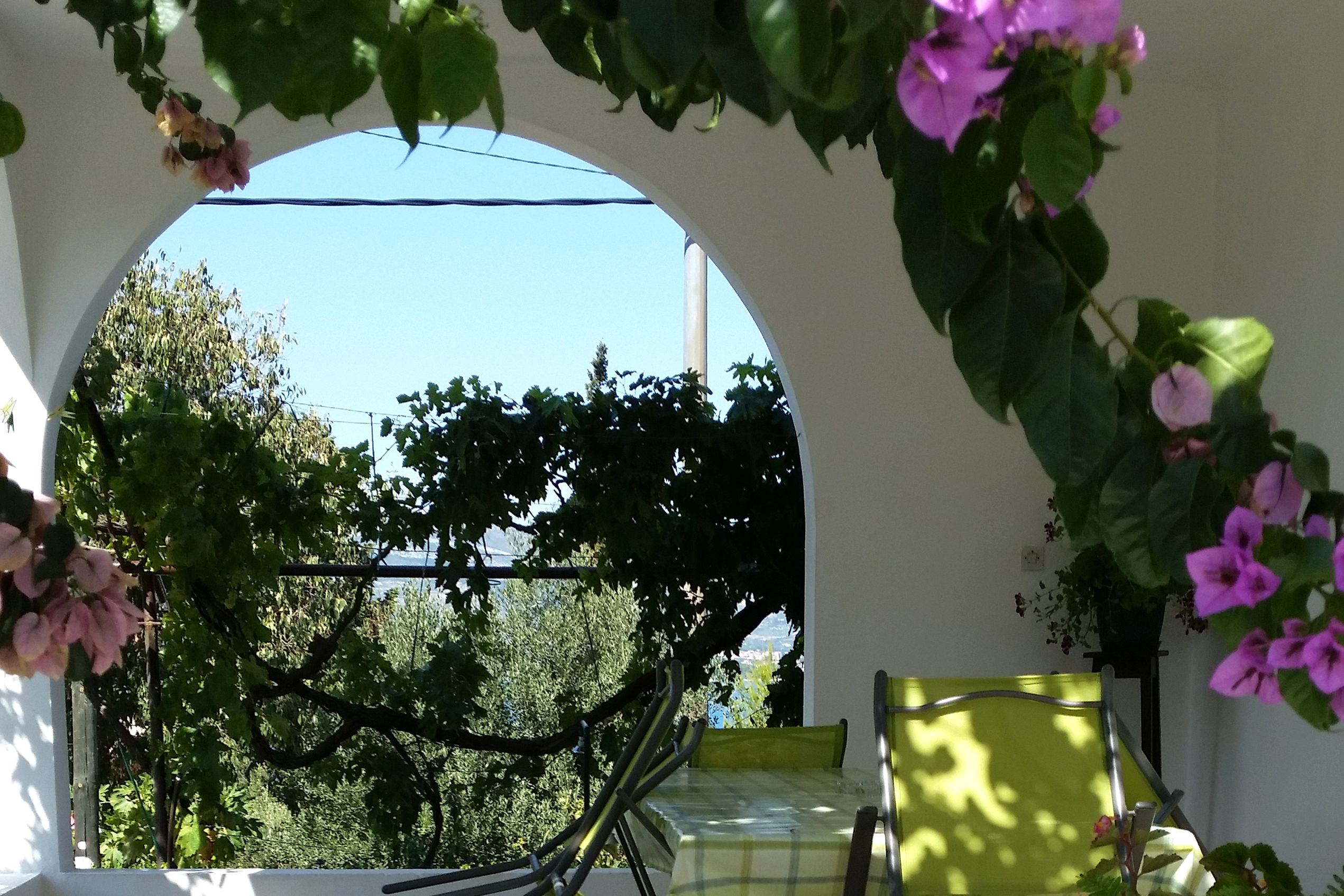 Three bedroom apartment with terrace Arbanija, Čiovo  A-a