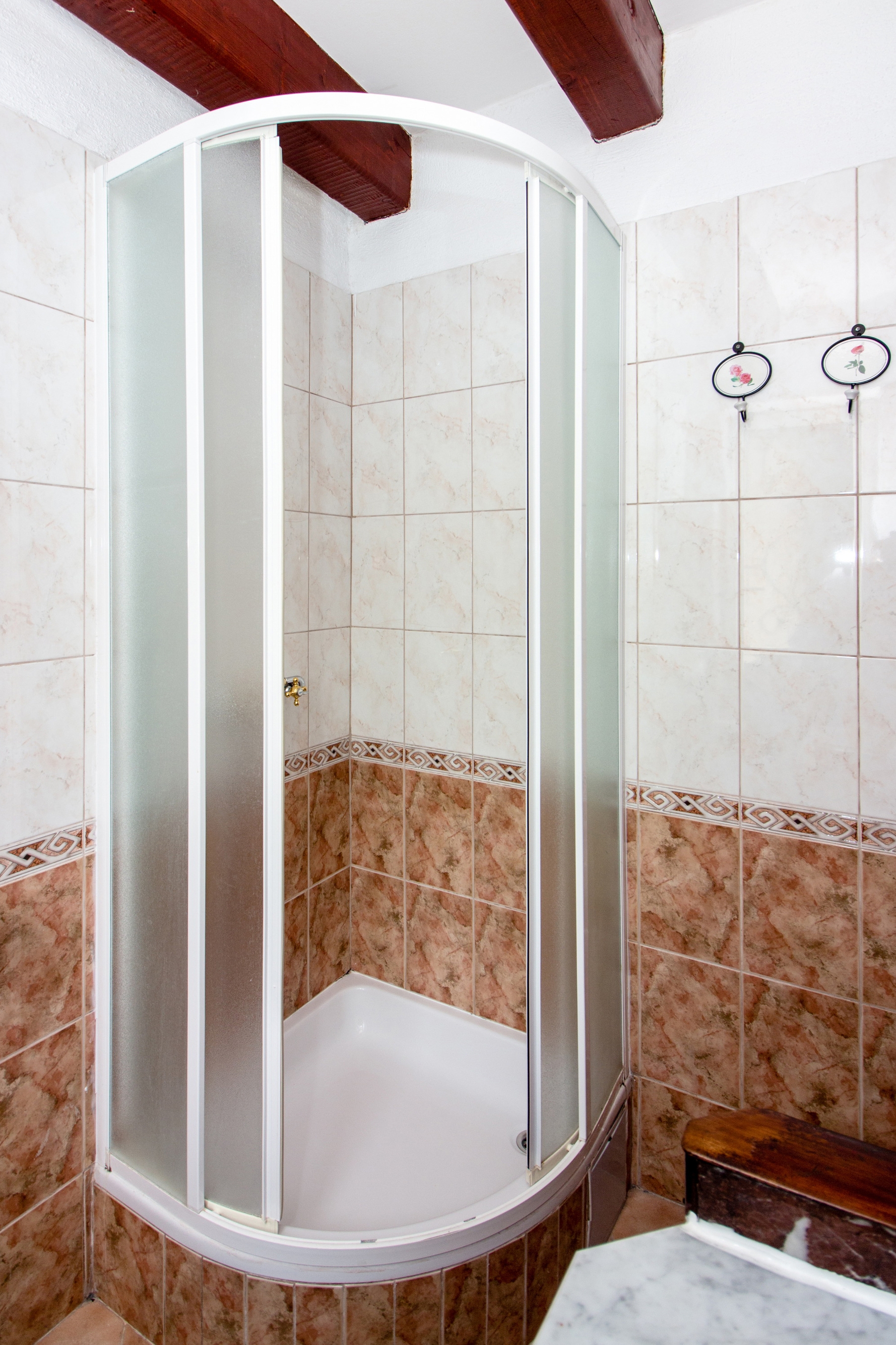 Comfortable and spacious house with terrace Bajići, Zagora  K