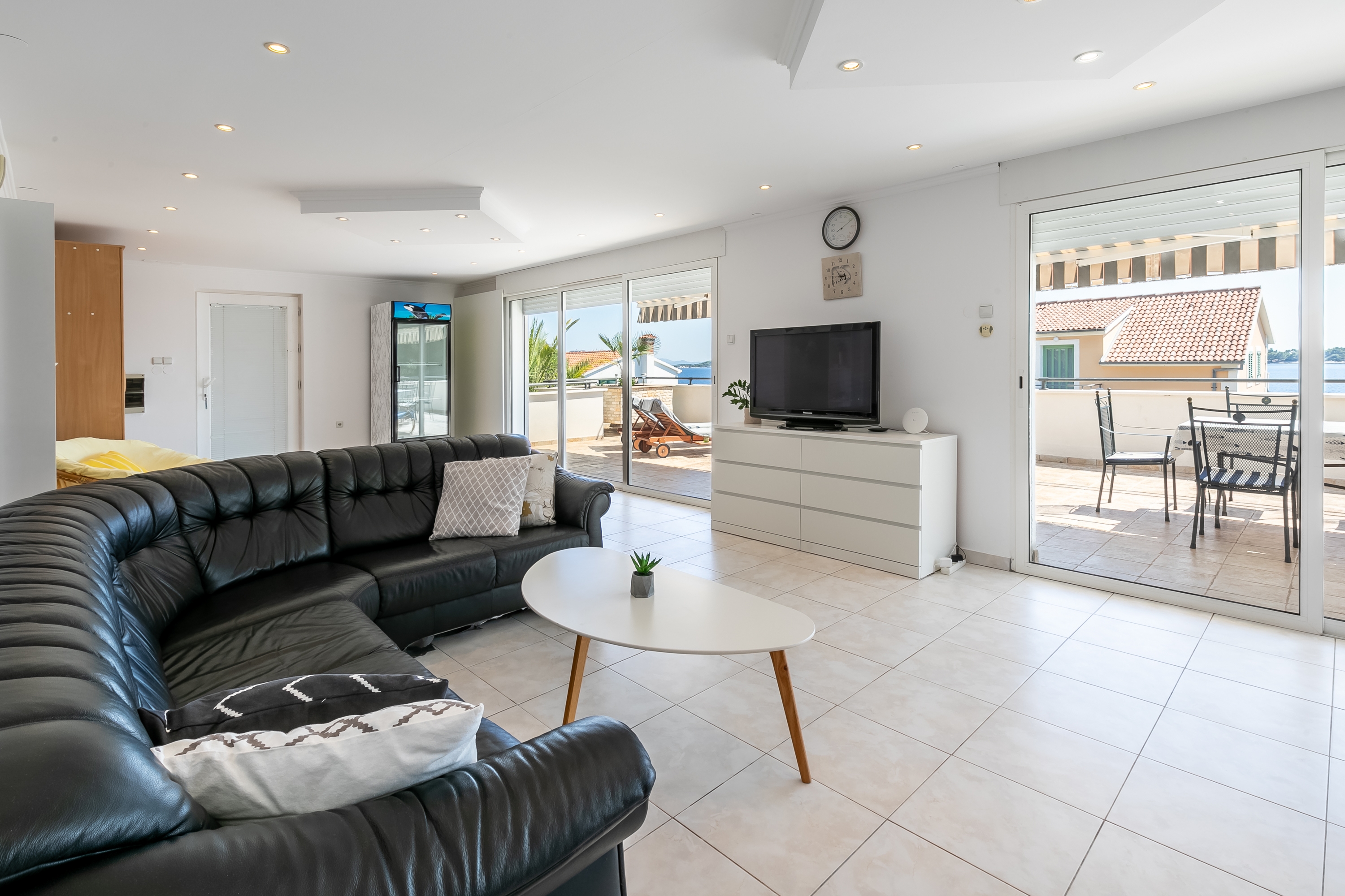 Three bedroom apartment near beach Cove Nova, Korčula (A-11353-a) Three bedroom apartment near beach Cove Nova, Korčula (A-11353-a)