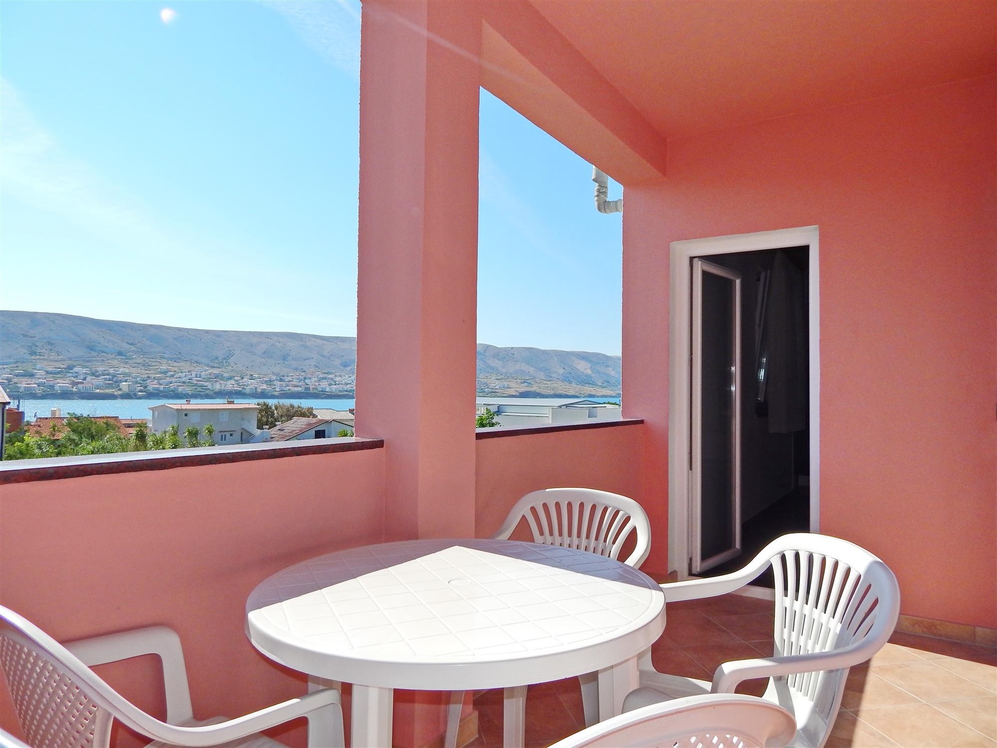 Two bedroom apartment with balcony and sea view Pag  A-e