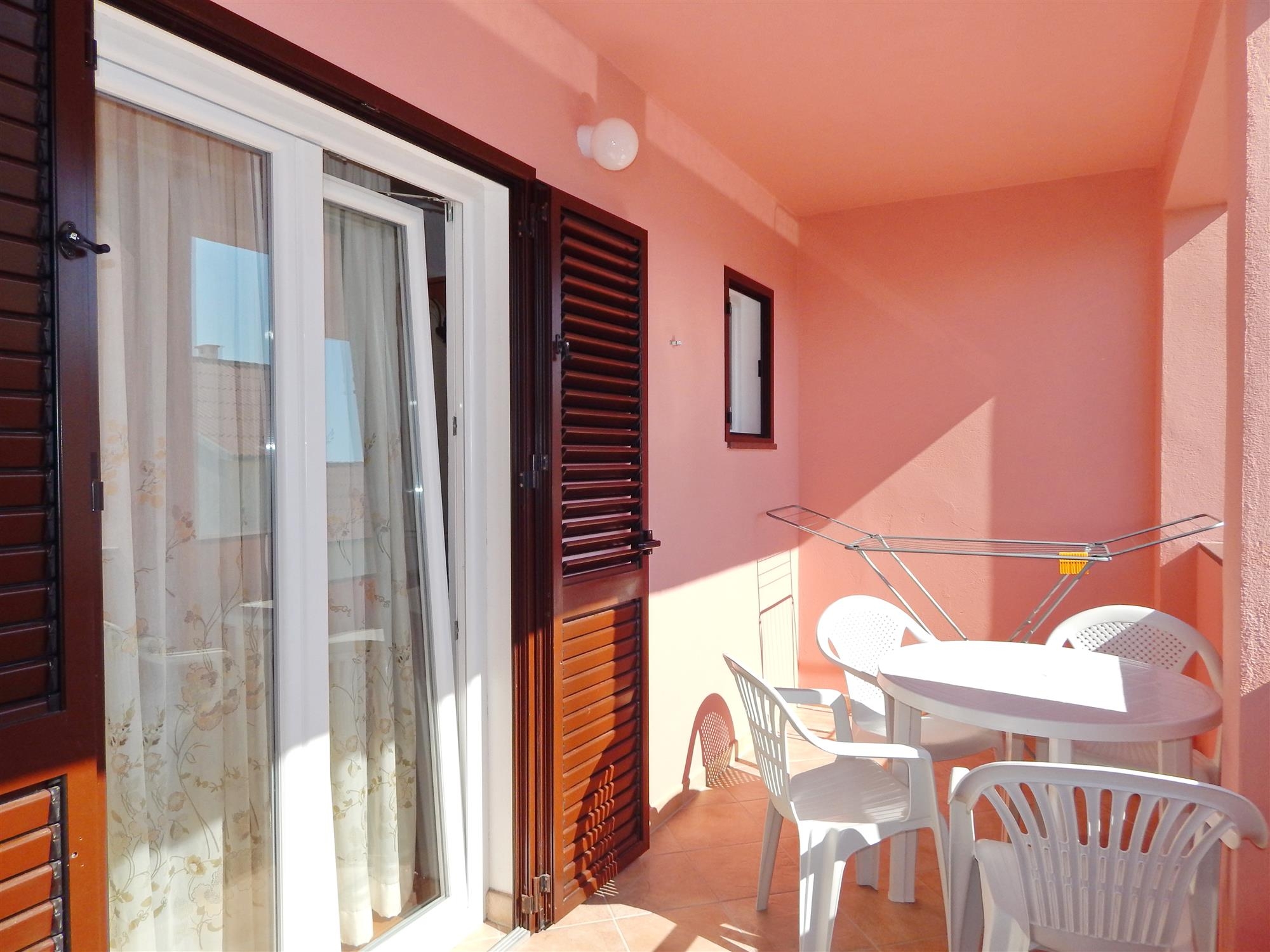 Two bedroom apartment with balcony and sea view Pag  A-e