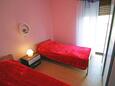 Ložnice 2 Banjol, Ložnice 2 v ubytování typu apartment, domácí mazlíčci povoleni a WiFi.