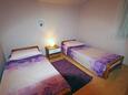 Ložnice 2 Banjol, Ložnice 2 v ubytování typu apartment, domácí mazlíčci povoleni a WiFi.