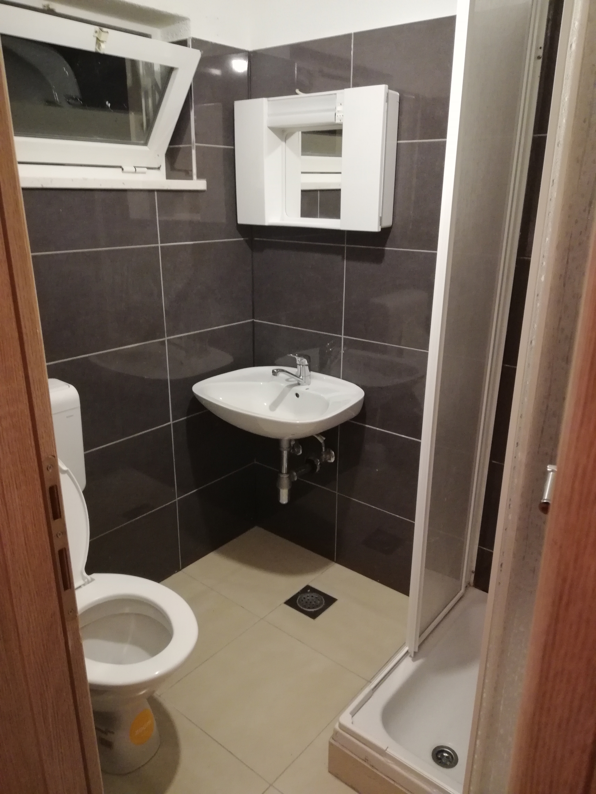 Four bedroom apartment with terrace and sea view Sumartin, Brač  A-a