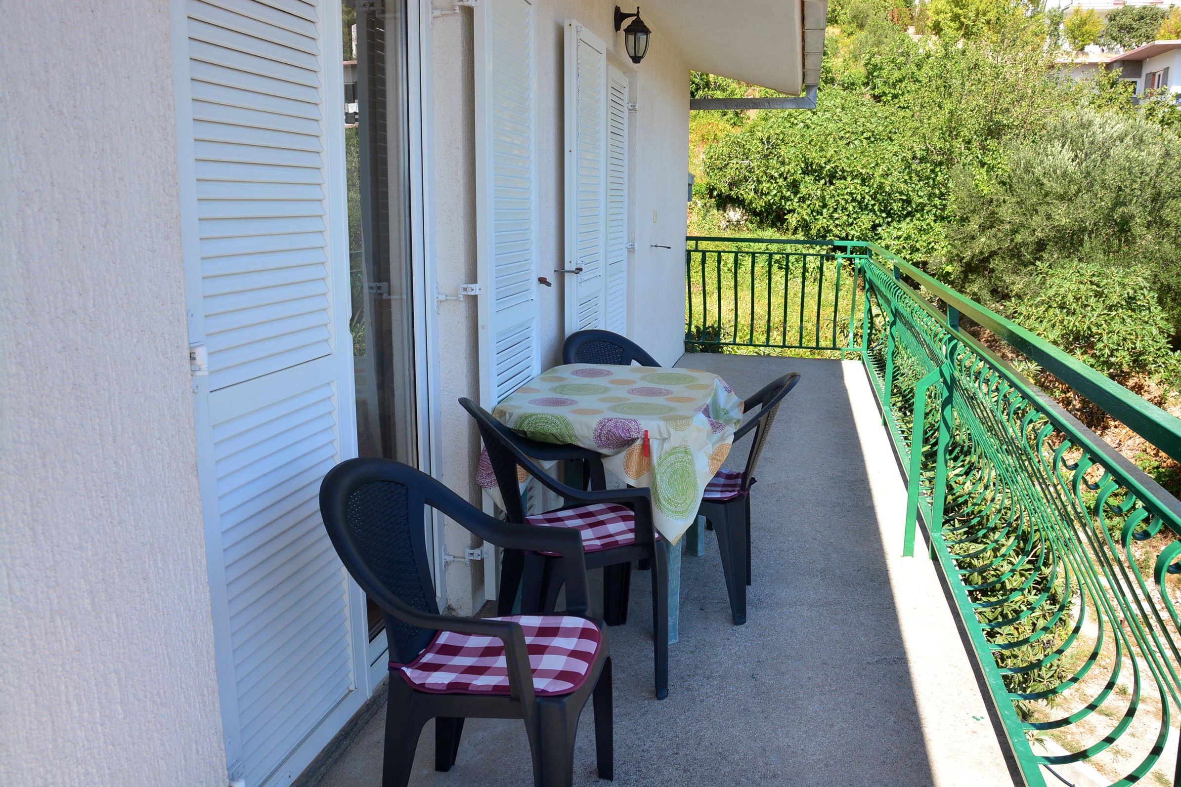 Three bedroom apartment with terrace and sea view Suhi Potok, Omiš  A-a