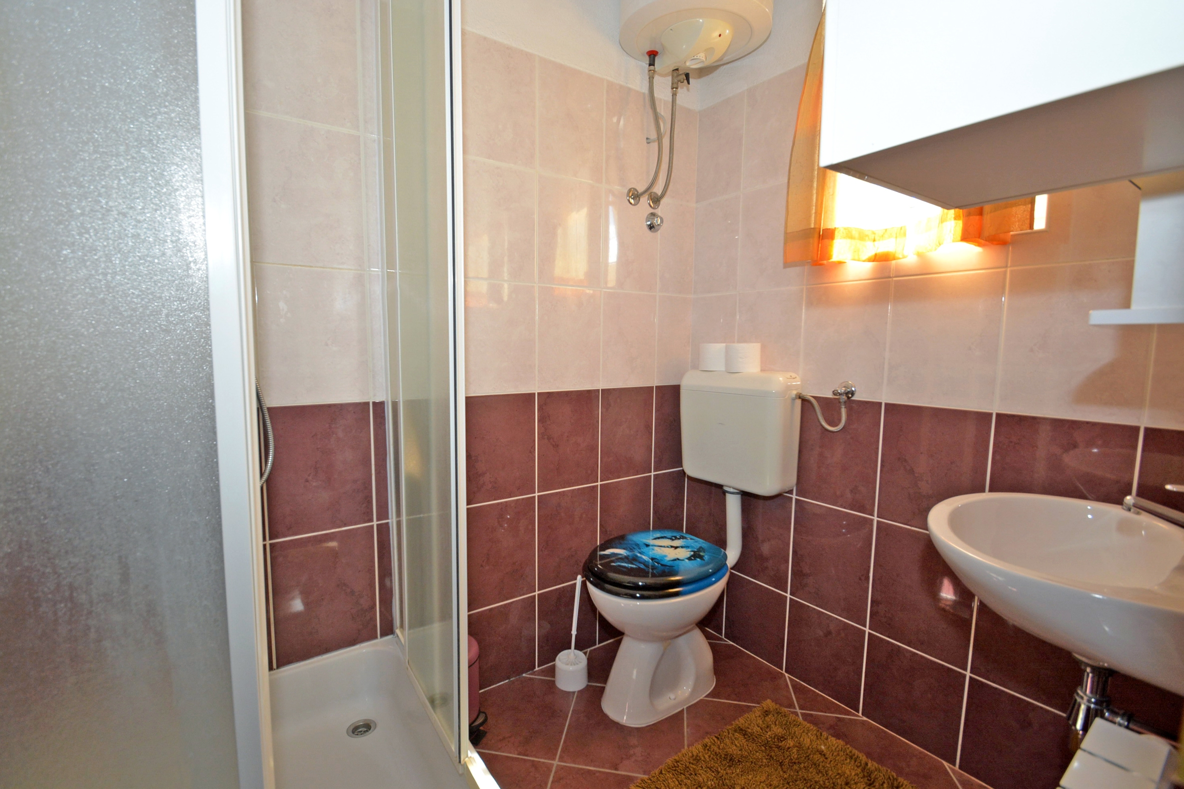 Three bedroom apartment with terrace and sea view Suhi Potok, Omiš  A-a