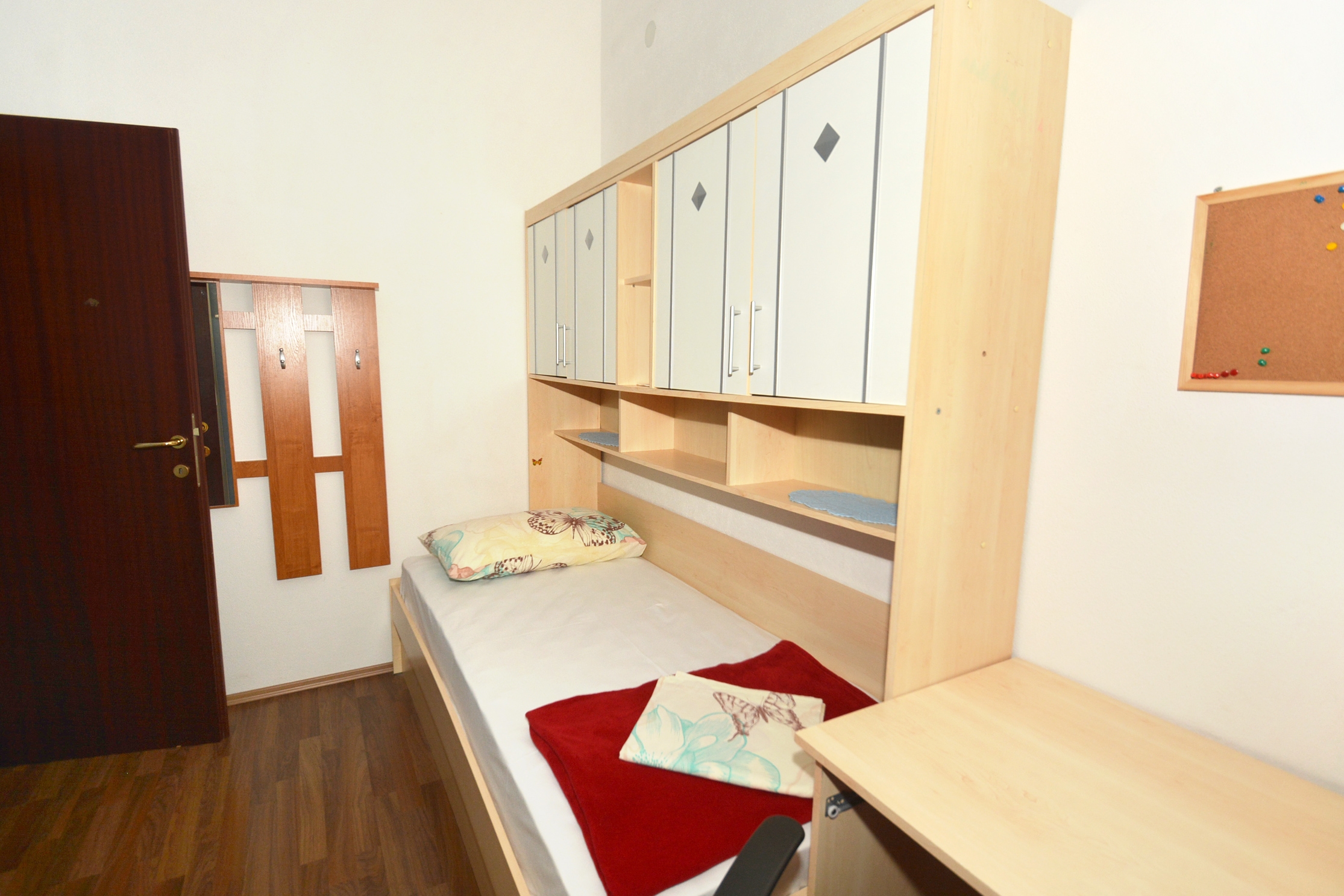 Three bedroom apartment with terrace and sea view Suhi Potok, Omiš  A-a