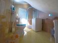 Kupaonica 2 Trogir, Kupaonica 2 u smještaju tipa apartment, WiFi.