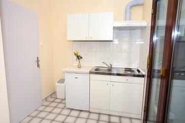 Kitchen Makarska, Kitchen in the studio-apartment, WIFI.