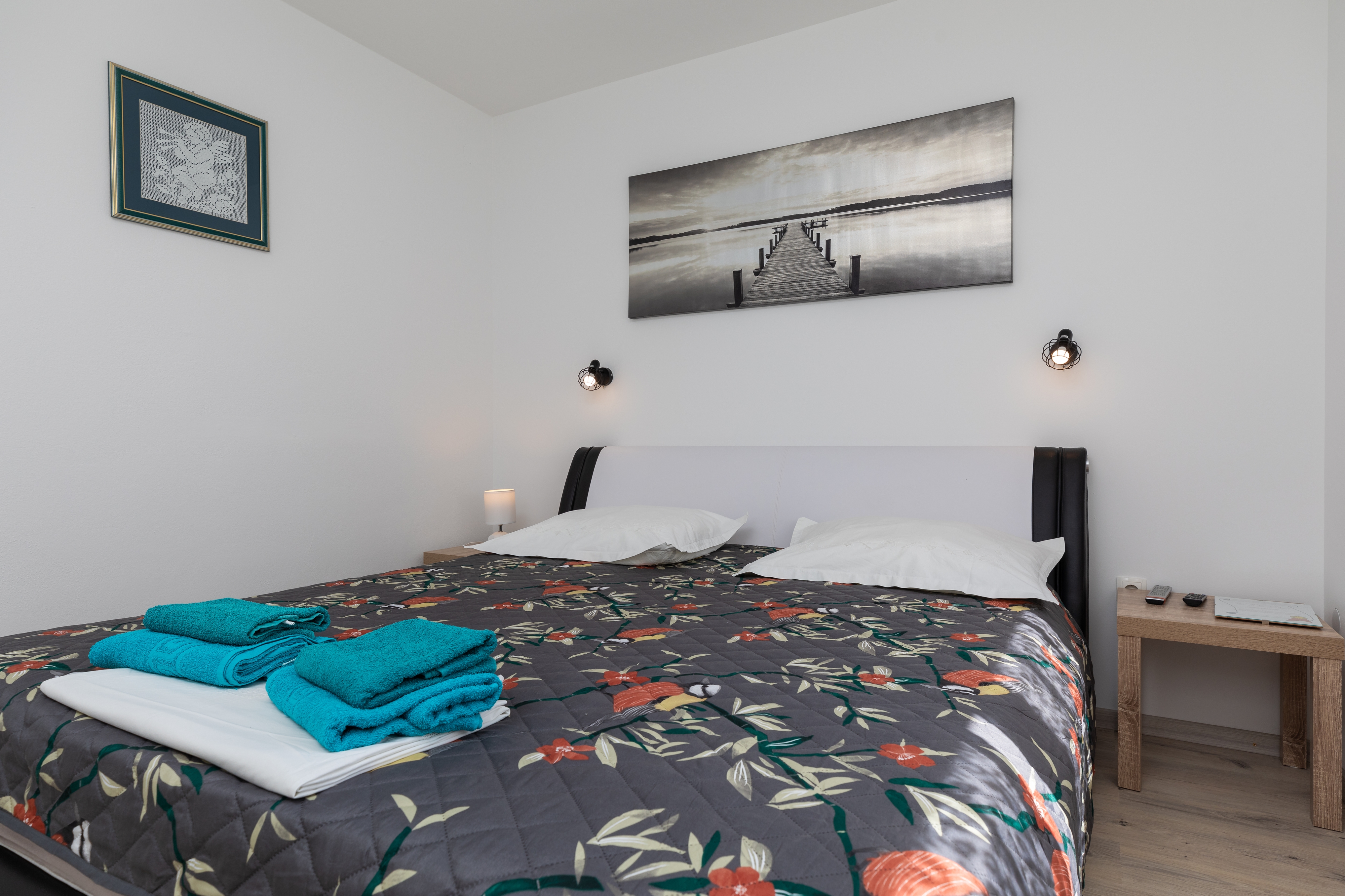 Three bedroom apartment with balcony and sea view Stanići, Omiš  A-a