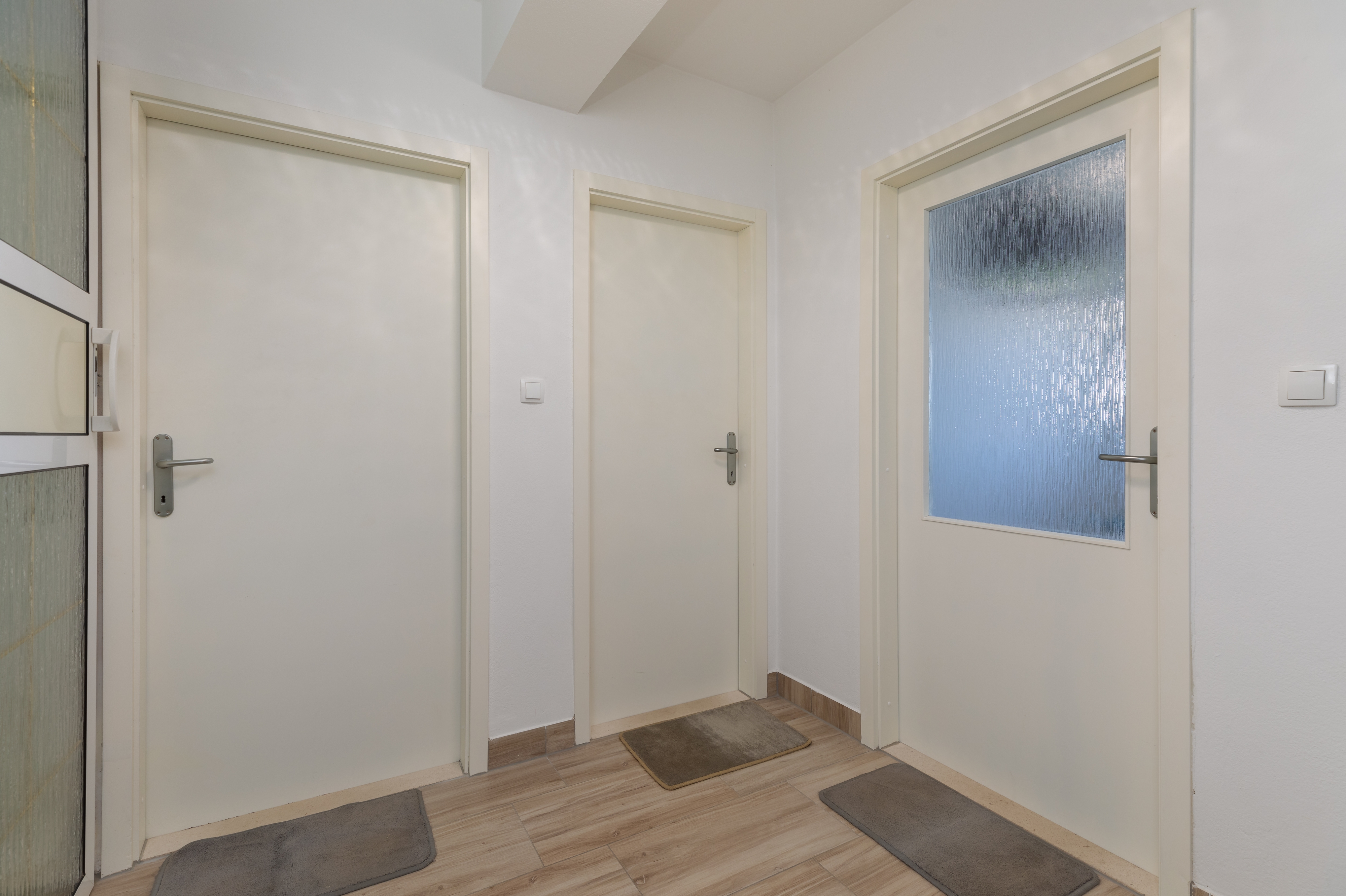Three bedroom apartment with balcony and sea view Stanići, Omiš  A-a
