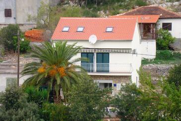 Property Maslinica, Šolta, Property 11422 - Apartments by the sea.