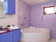 Bathroom 1 Hvar, Bathroom 1 in the apartment, WiFi.