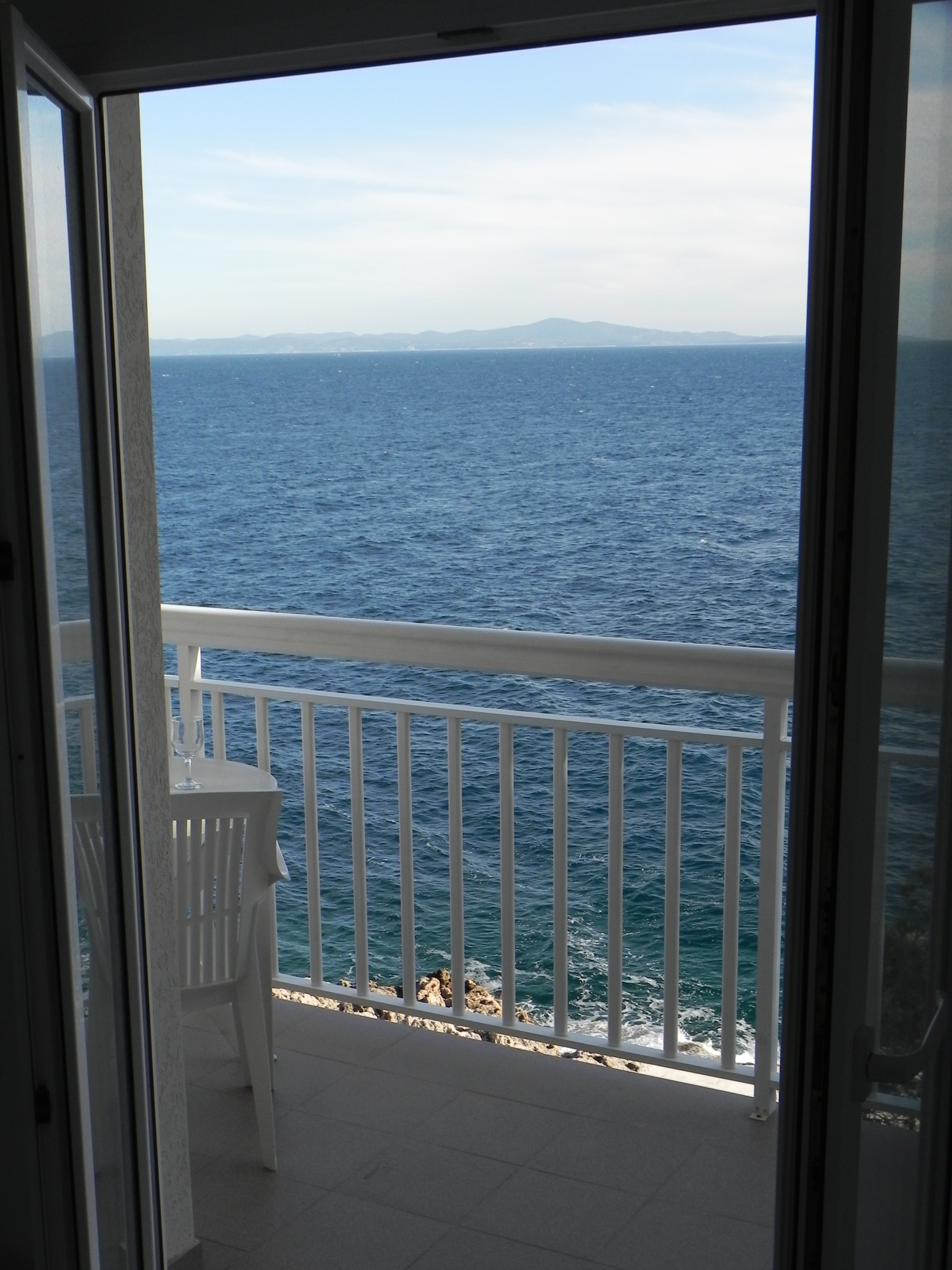 Four bedroom apartment near beach Sveta Nedilja, Hvar  A-a