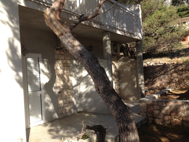 Two bedroom apartment near beach Sveta Nedilja, Hvar  A-b