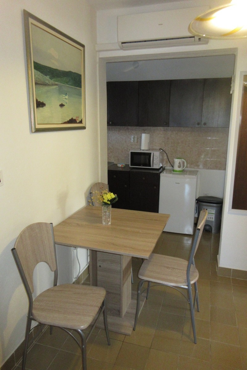 One bedroom apartment with balcony and sea view Cove Oštrička luka, Rogoznica (A-11451-b)