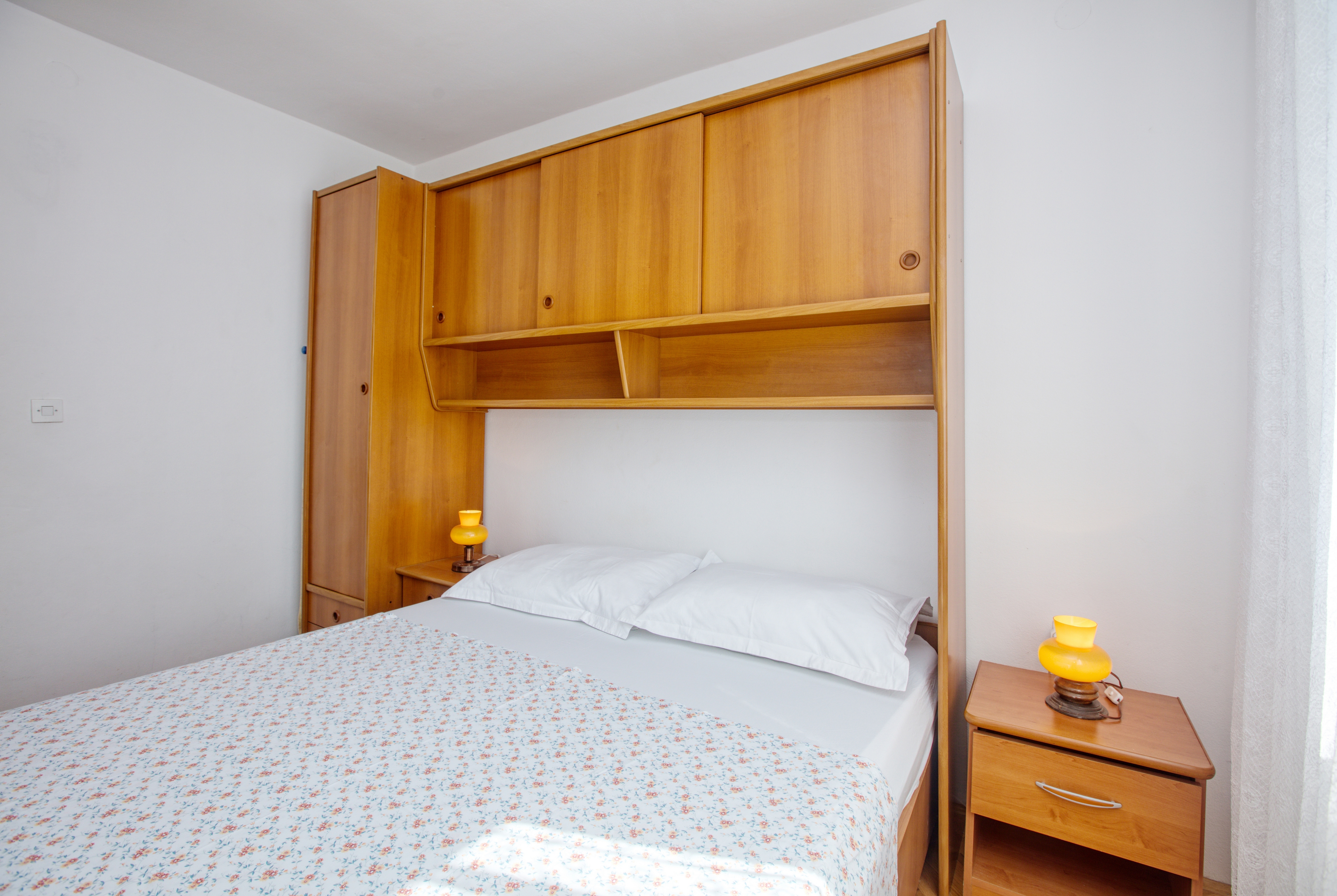 Two bedroom apartment near beach Grebaštica, Šibenik  A-a
