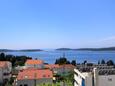 Terasa - pohled Hvar, Terasa - pohled v ubytování typu apartment, dopusteni kucni ljubimci i WIFI.
