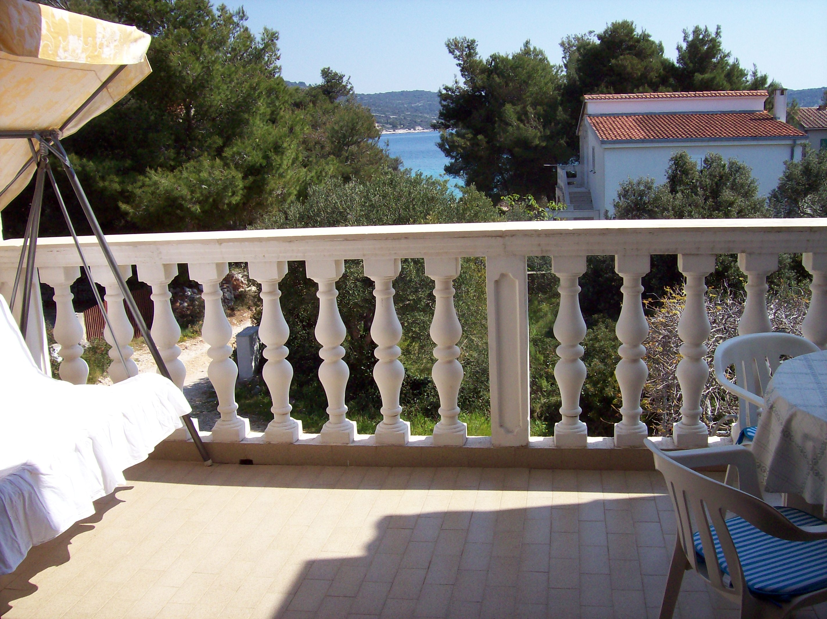 One bedroom apartment with balcony and sea view Sevid, Trogir (A-11505-a)
