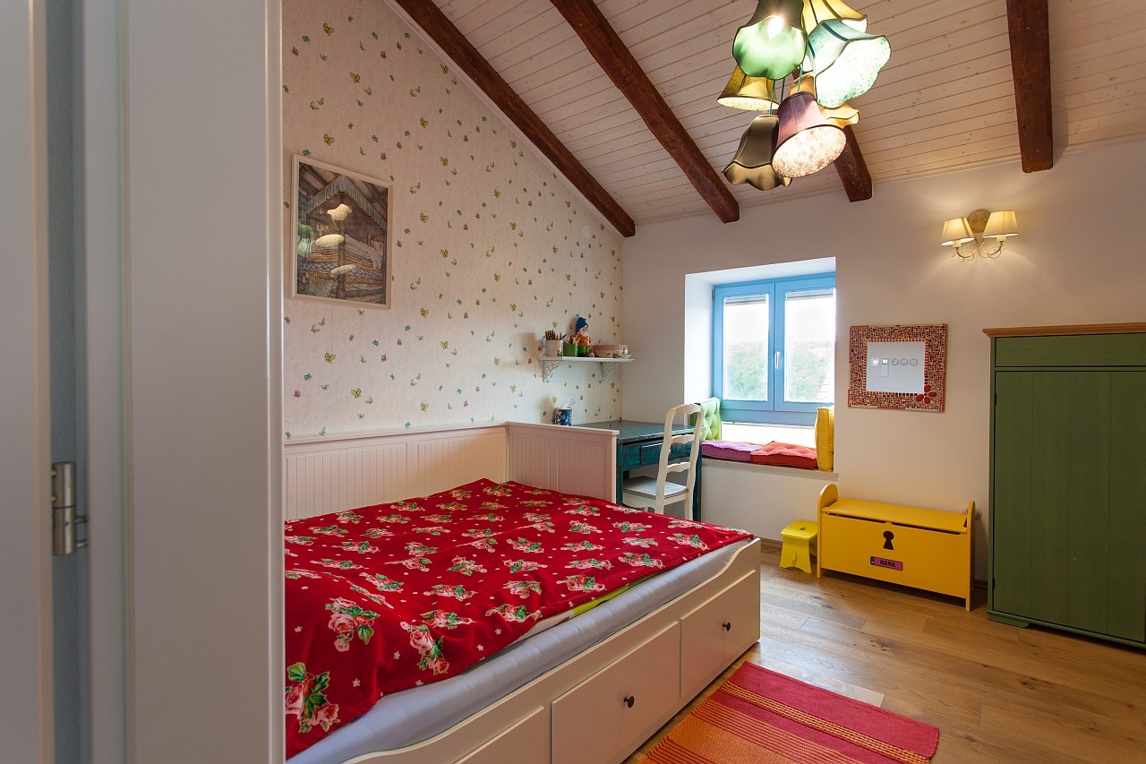 Two bedroom apartment with terrace Kornić, Krk  A-a