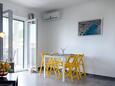 Blagovaonica Komiža, Blagovaonica u smještaju tipa apartment, WiFi.
