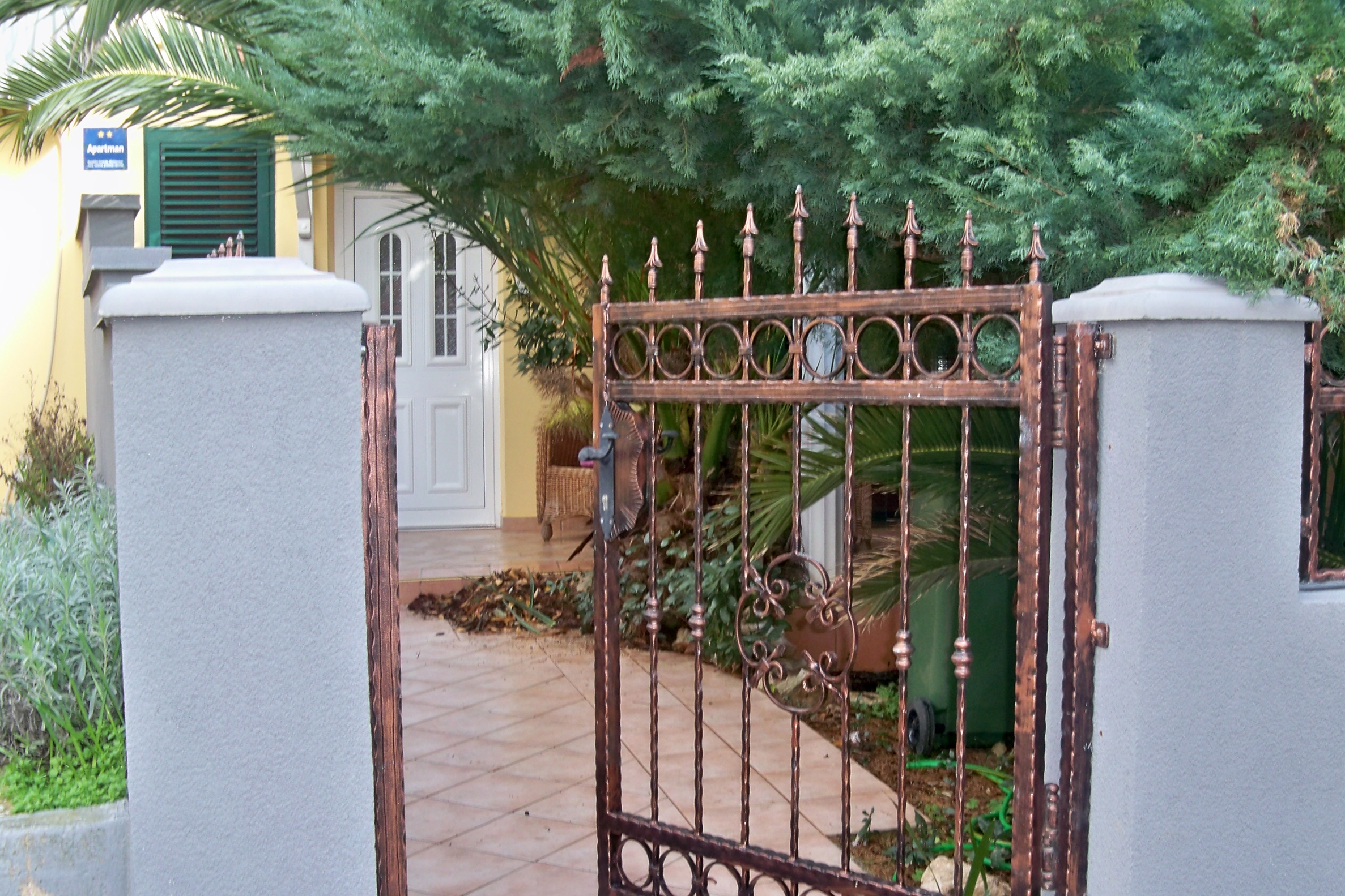 One bedroom apartment with balcony Novalja, Pag (A-11512-a)